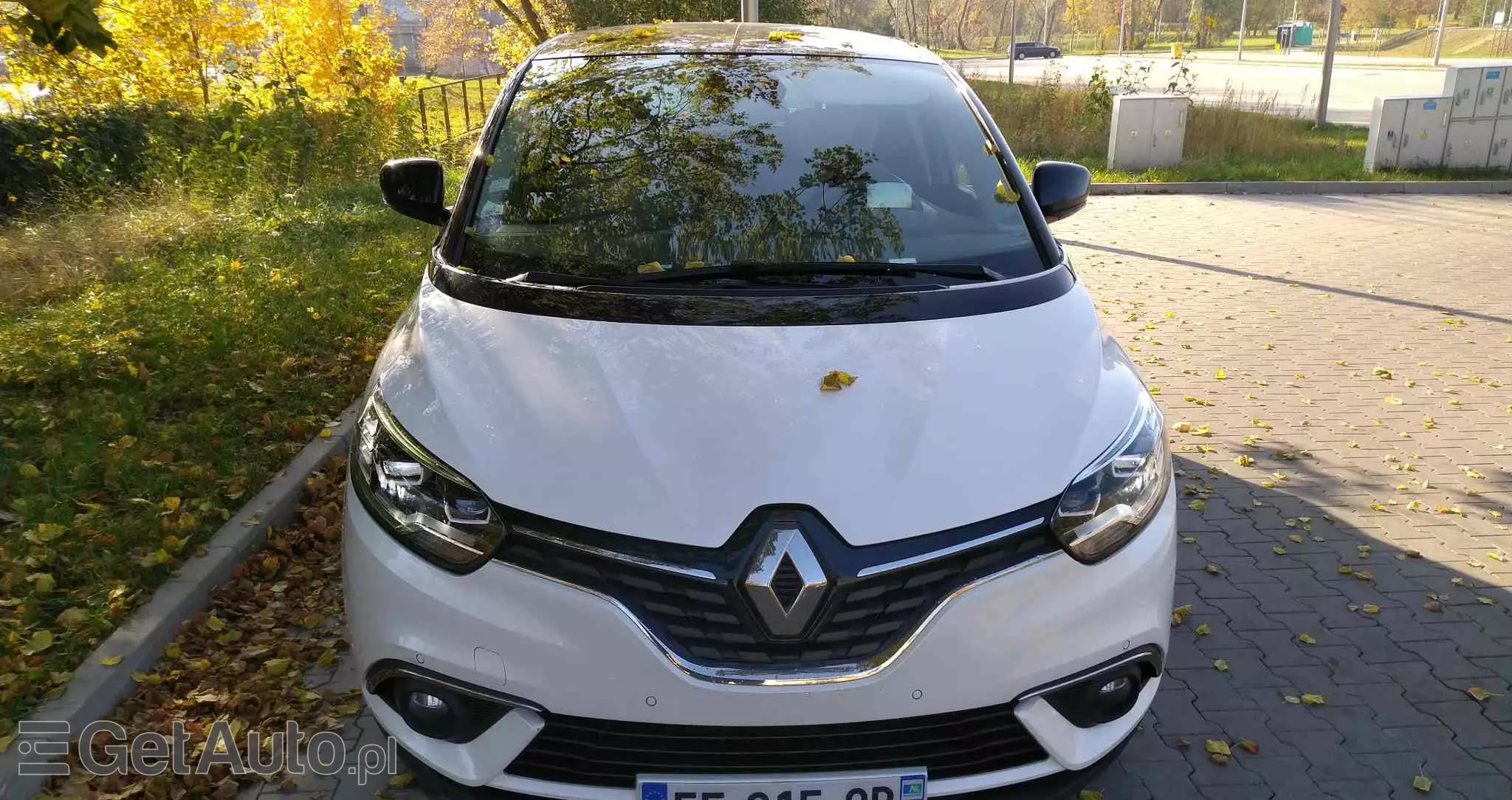 RENAULT Scenic ENERGY TCe 130 INITIALE PARIS