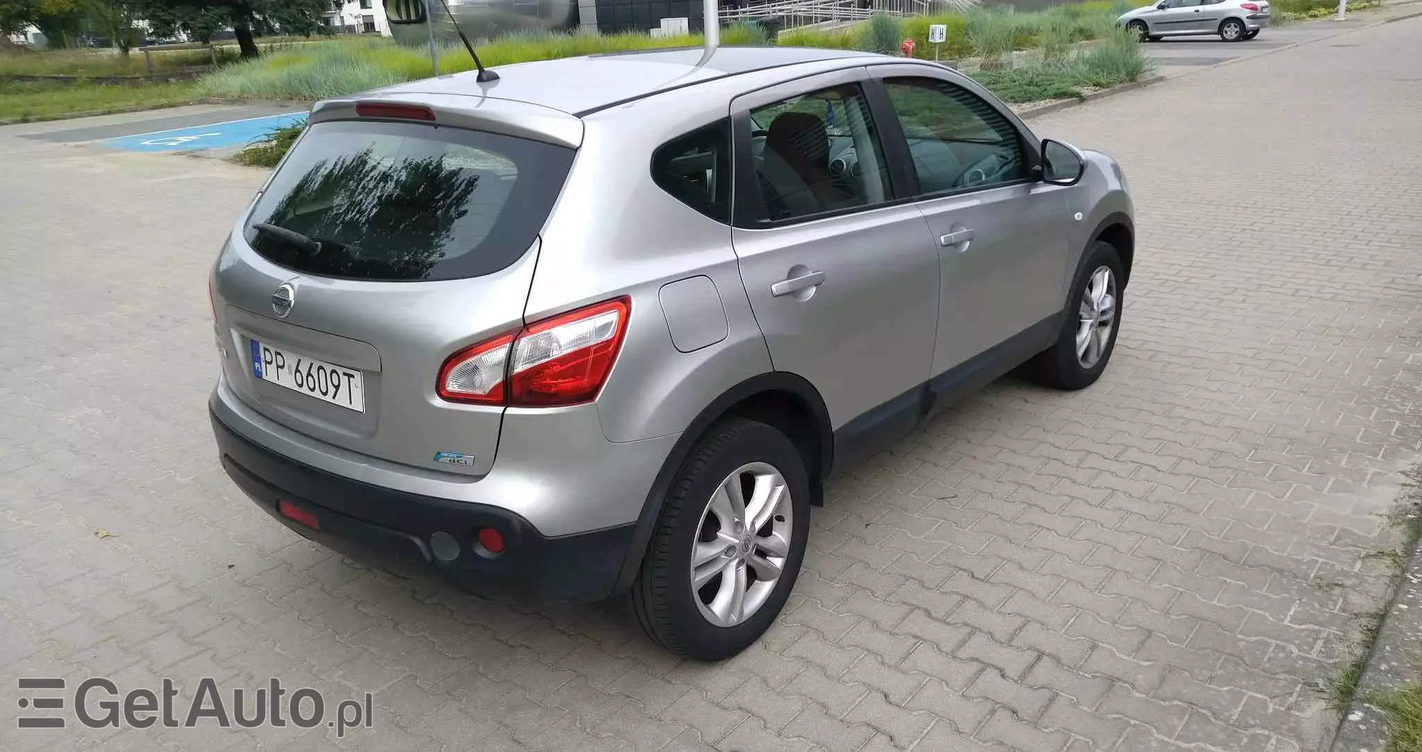 NISSAN Qashqai 1.6 DCi Tekna