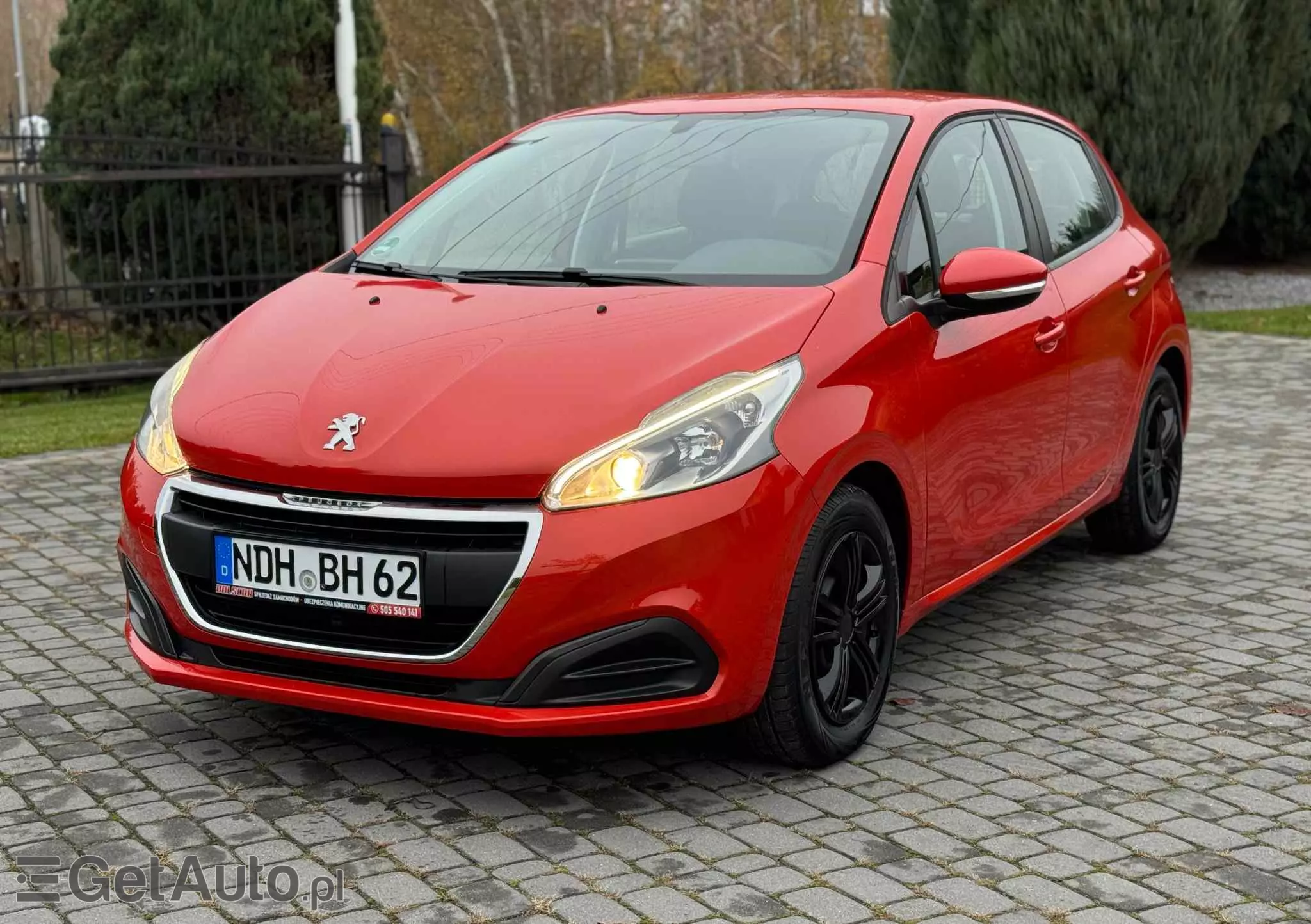 PEUGEOT 208 1.2 PureTech Active