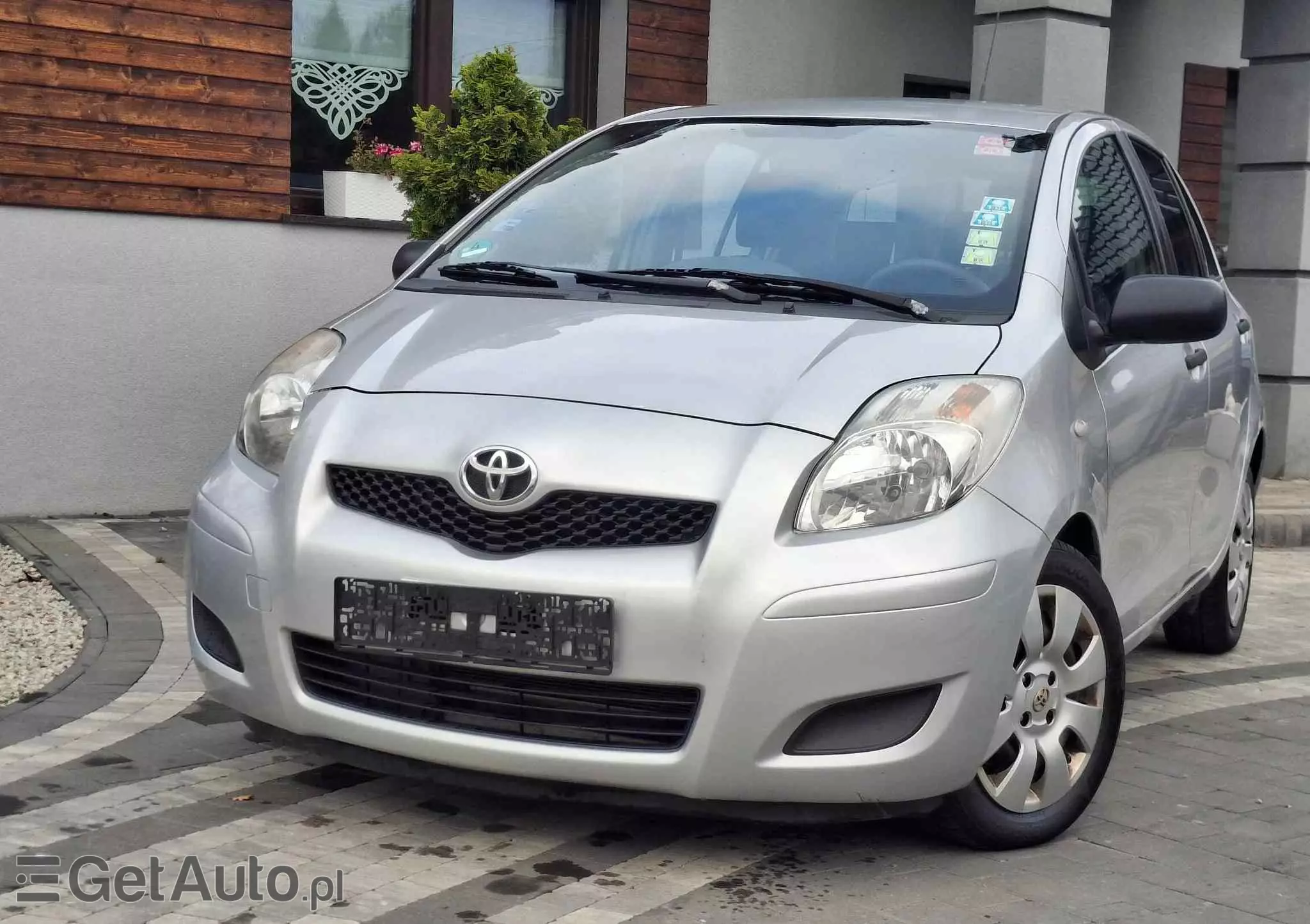 TOYOTA Yaris 1.33 VVT-i Life