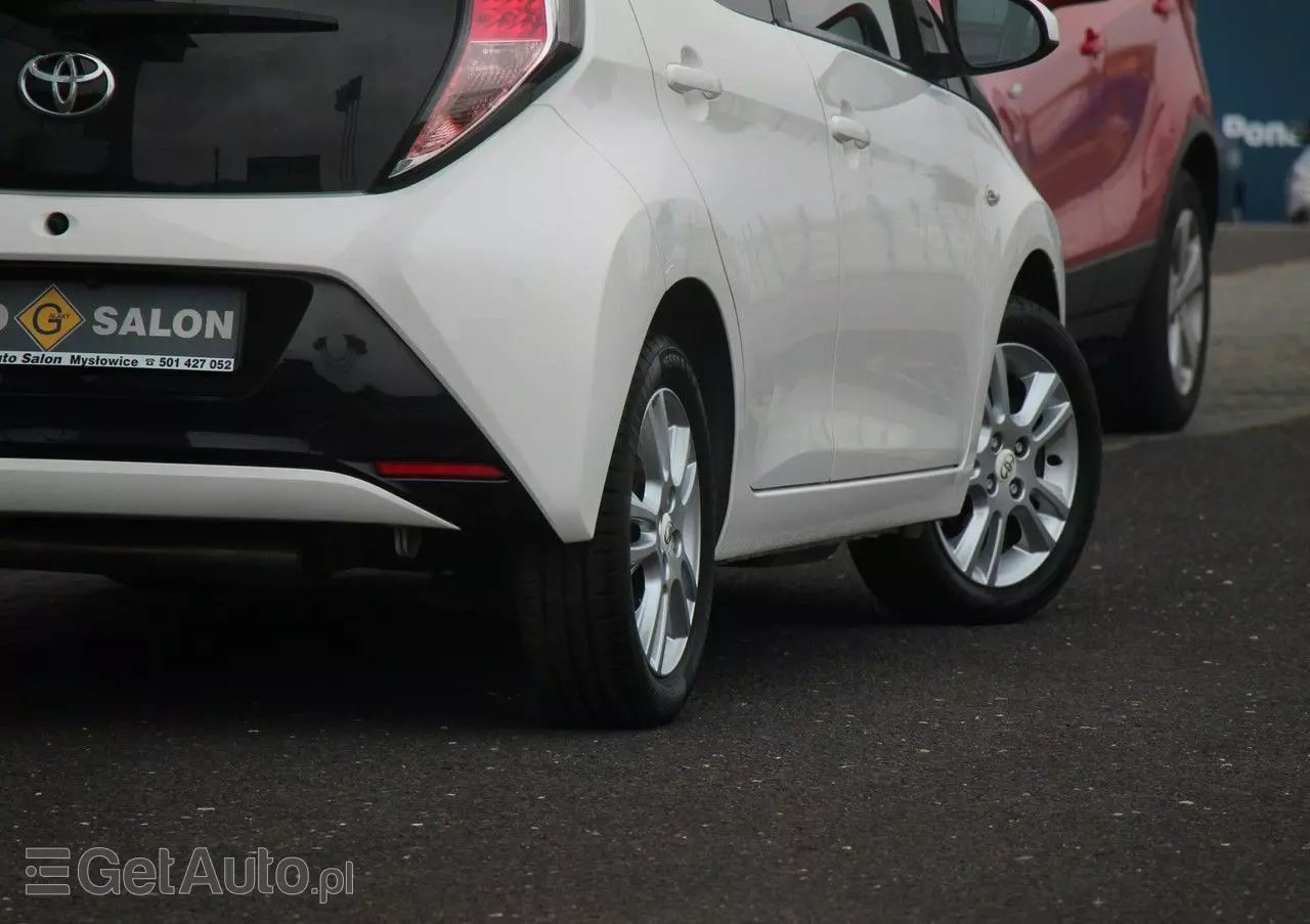 TOYOTA Aygo 