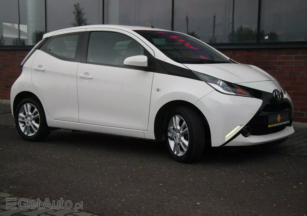 TOYOTA Aygo 