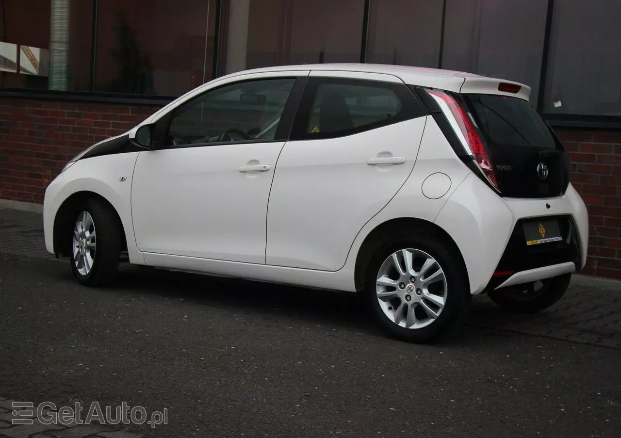 TOYOTA Aygo 