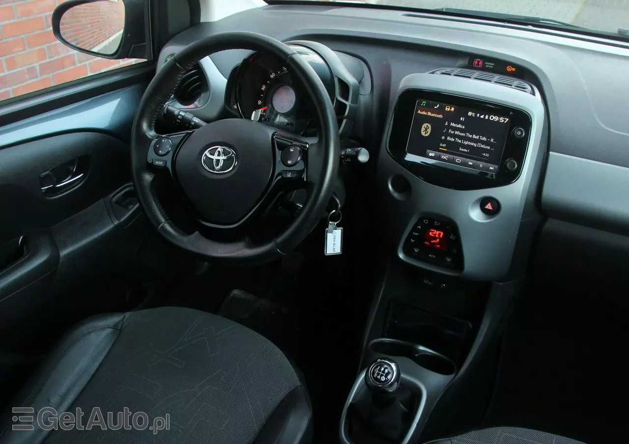 TOYOTA Aygo 