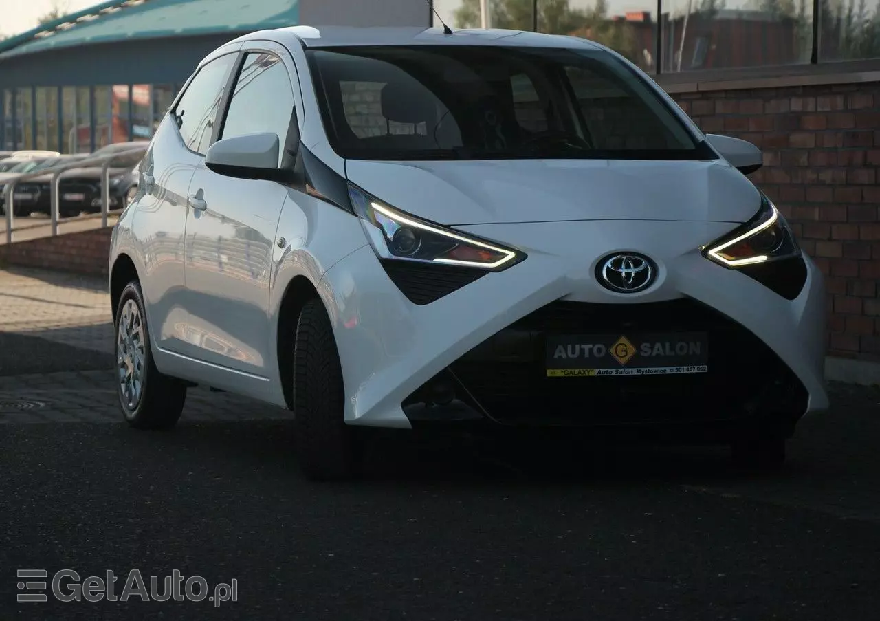 TOYOTA Aygo 