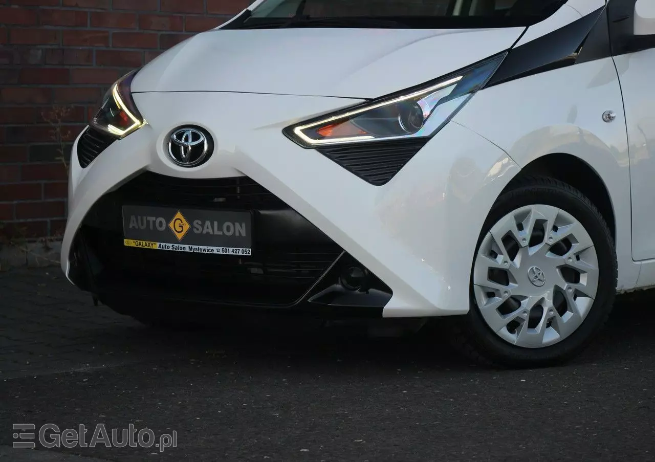 TOYOTA Aygo 