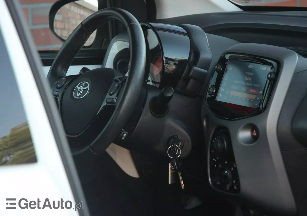 TOYOTA Aygo 