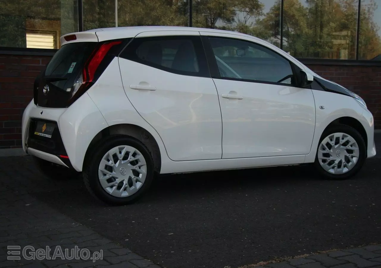 TOYOTA Aygo 