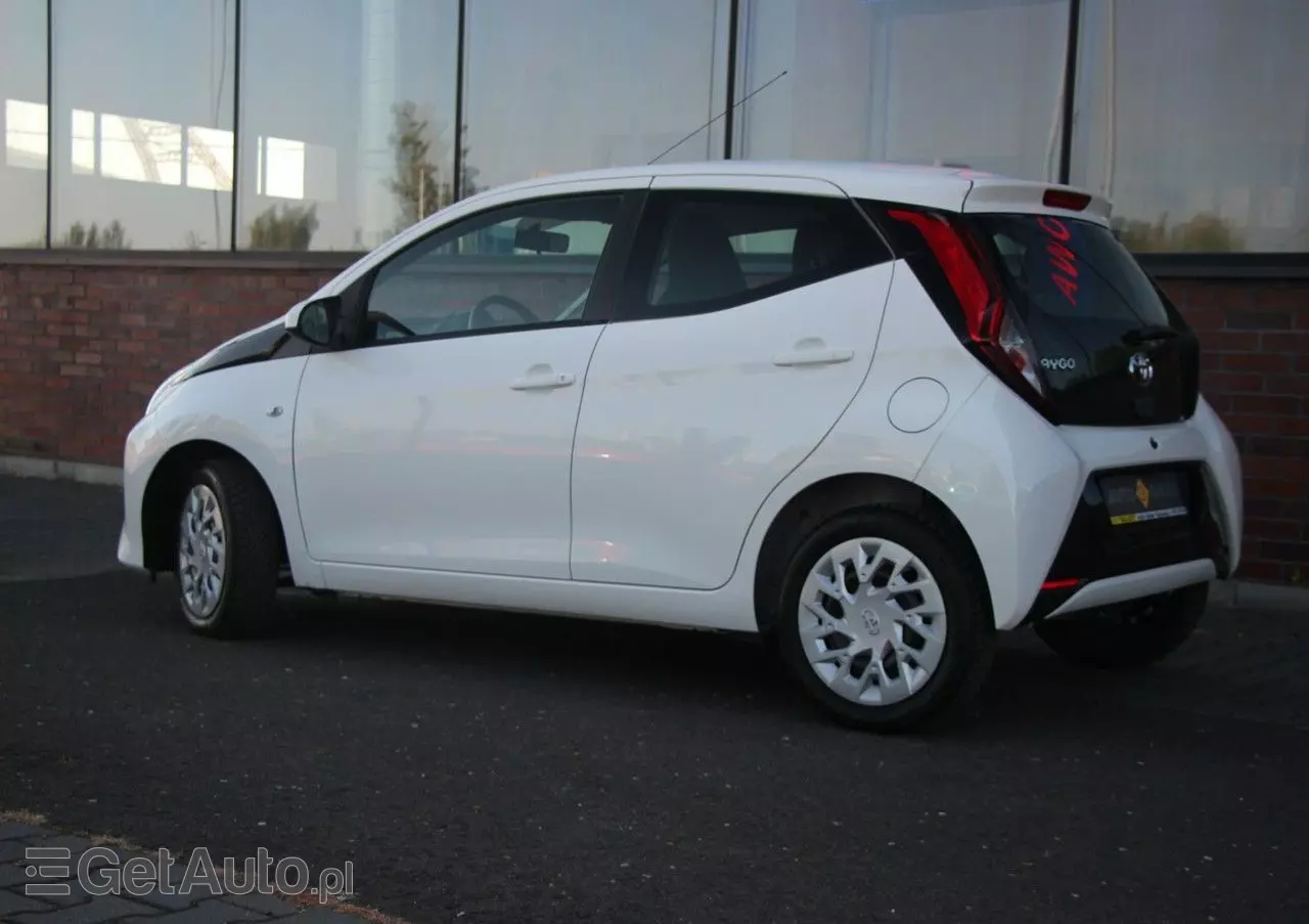 TOYOTA Aygo 