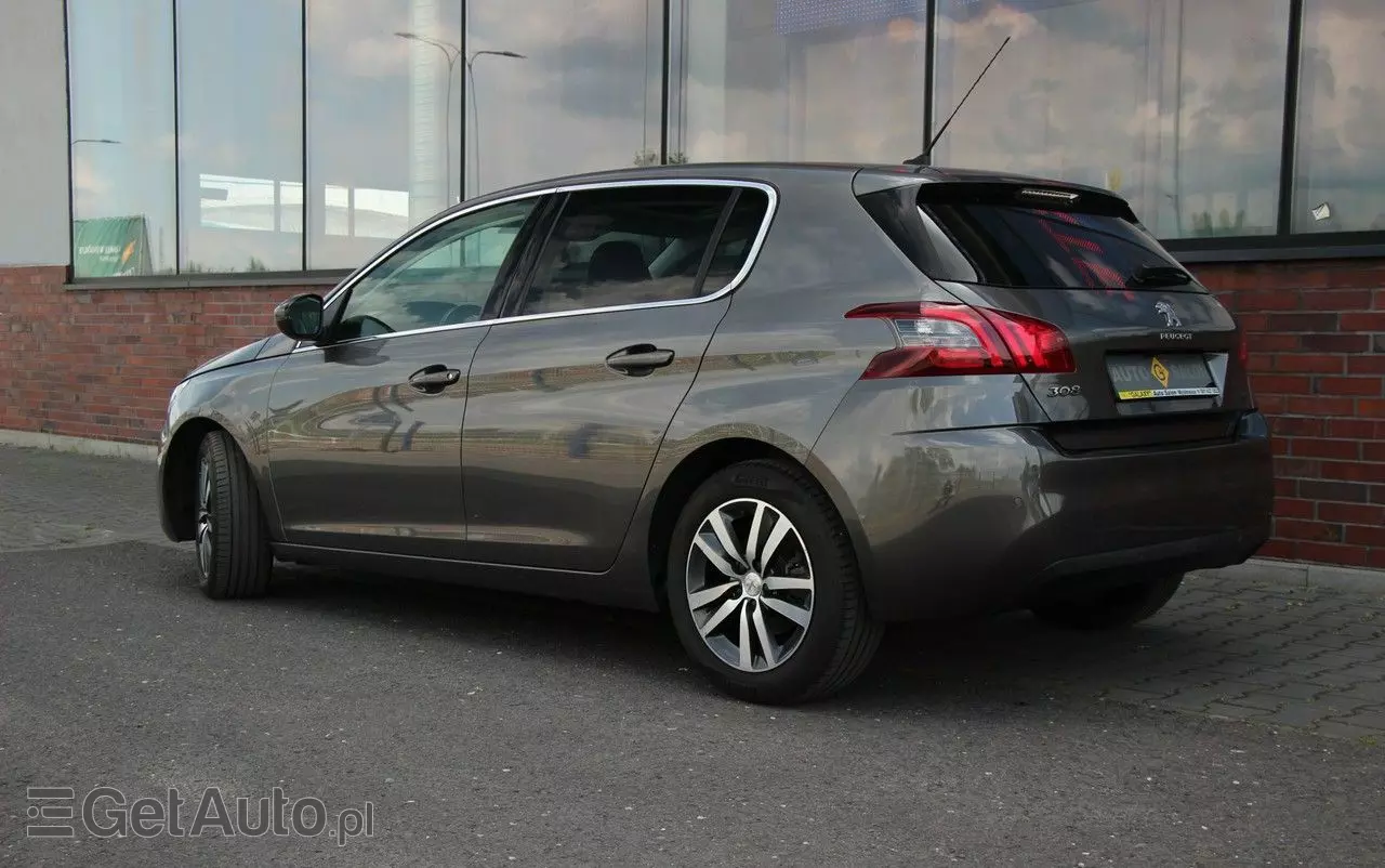 PEUGEOT 308 1.2 PureTech Allure S&S