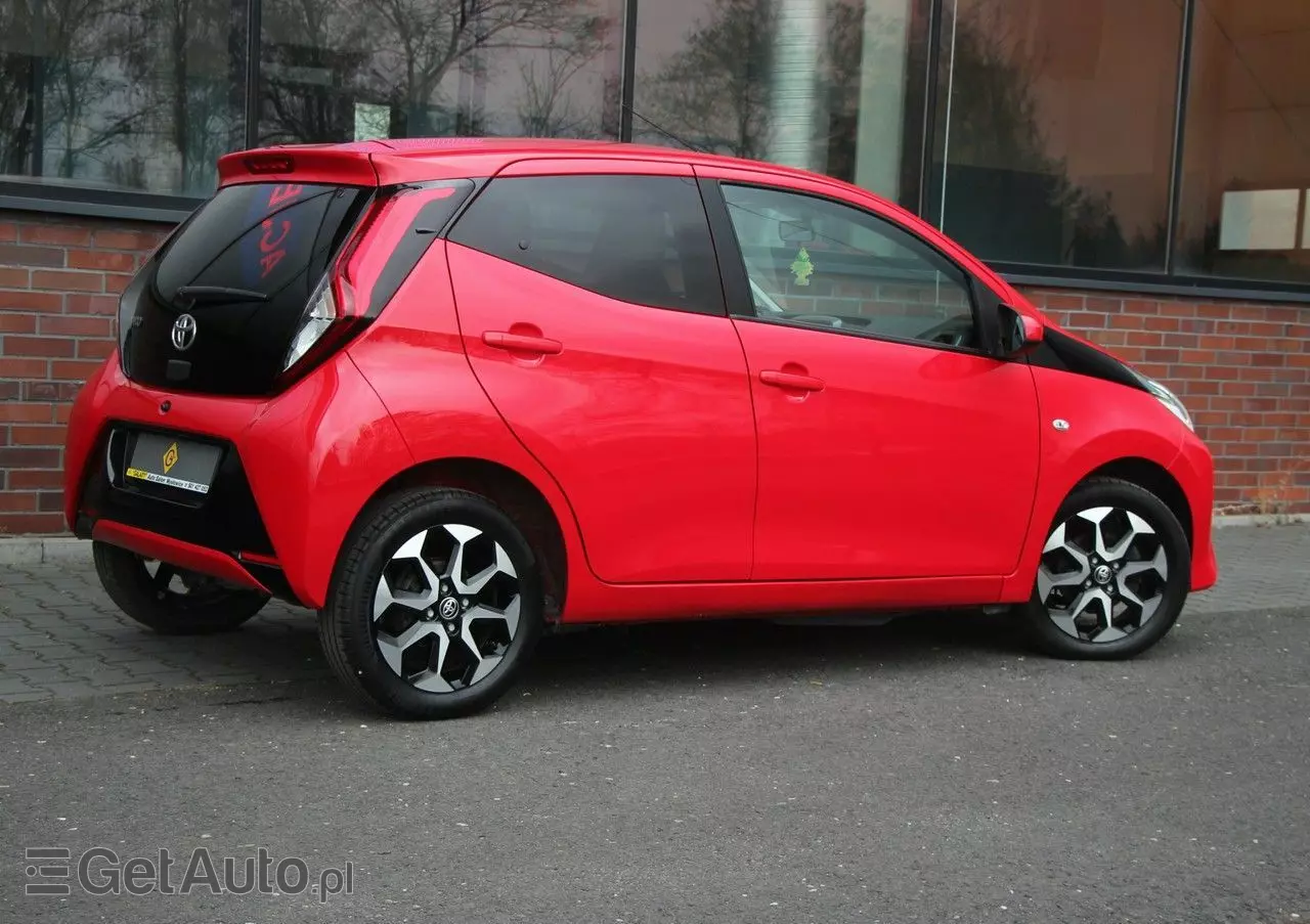 TOYOTA Aygo 