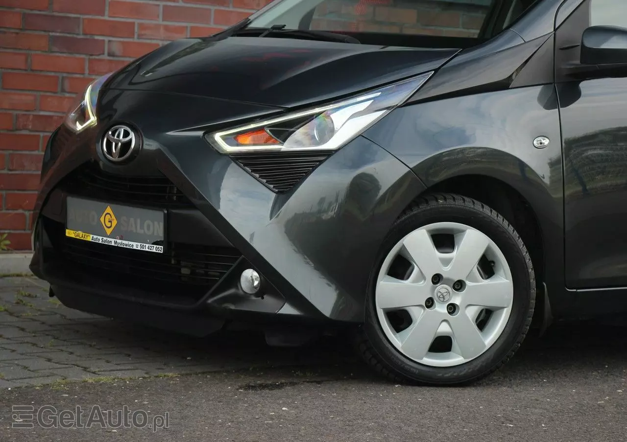 TOYOTA Aygo 