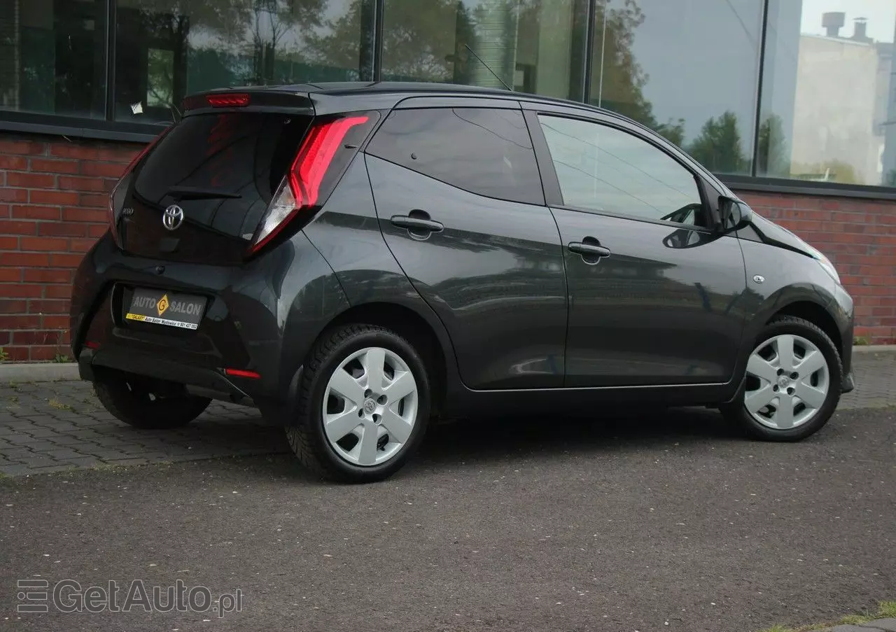 TOYOTA Aygo 