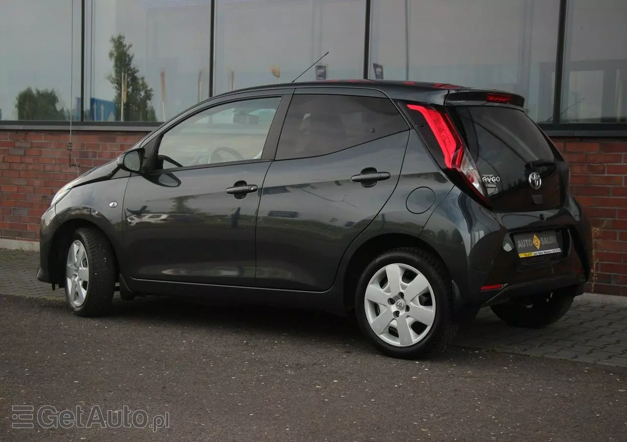 TOYOTA Aygo 