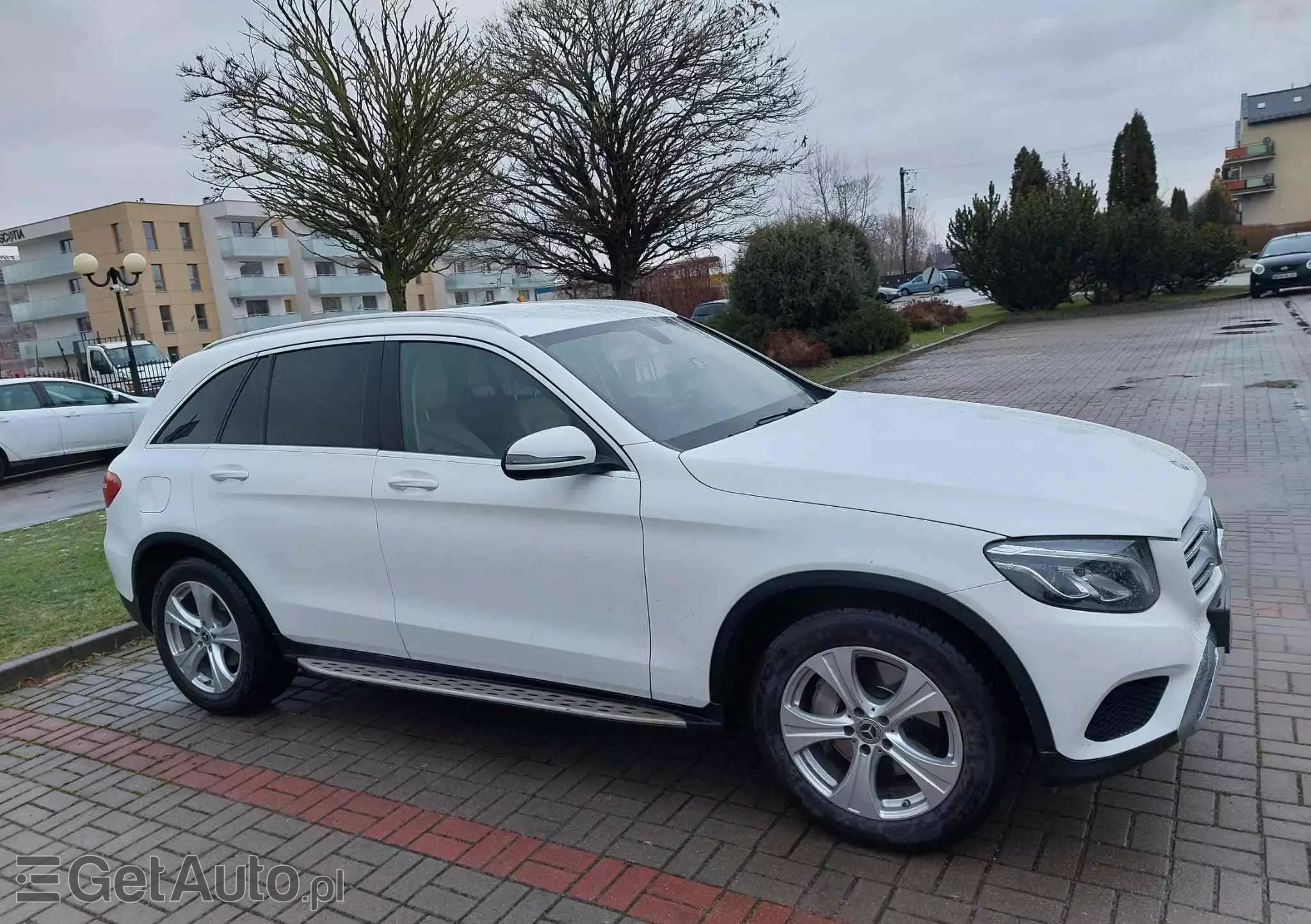 MERCEDES-BENZ GLC 220 d 4-Matic