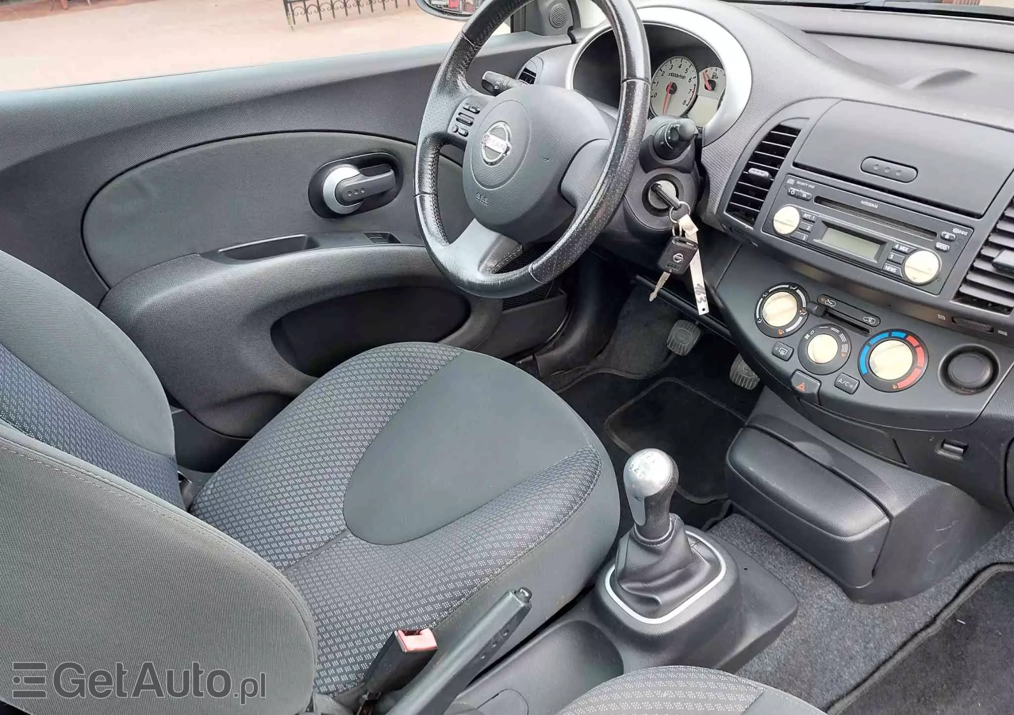 NISSAN Micra 