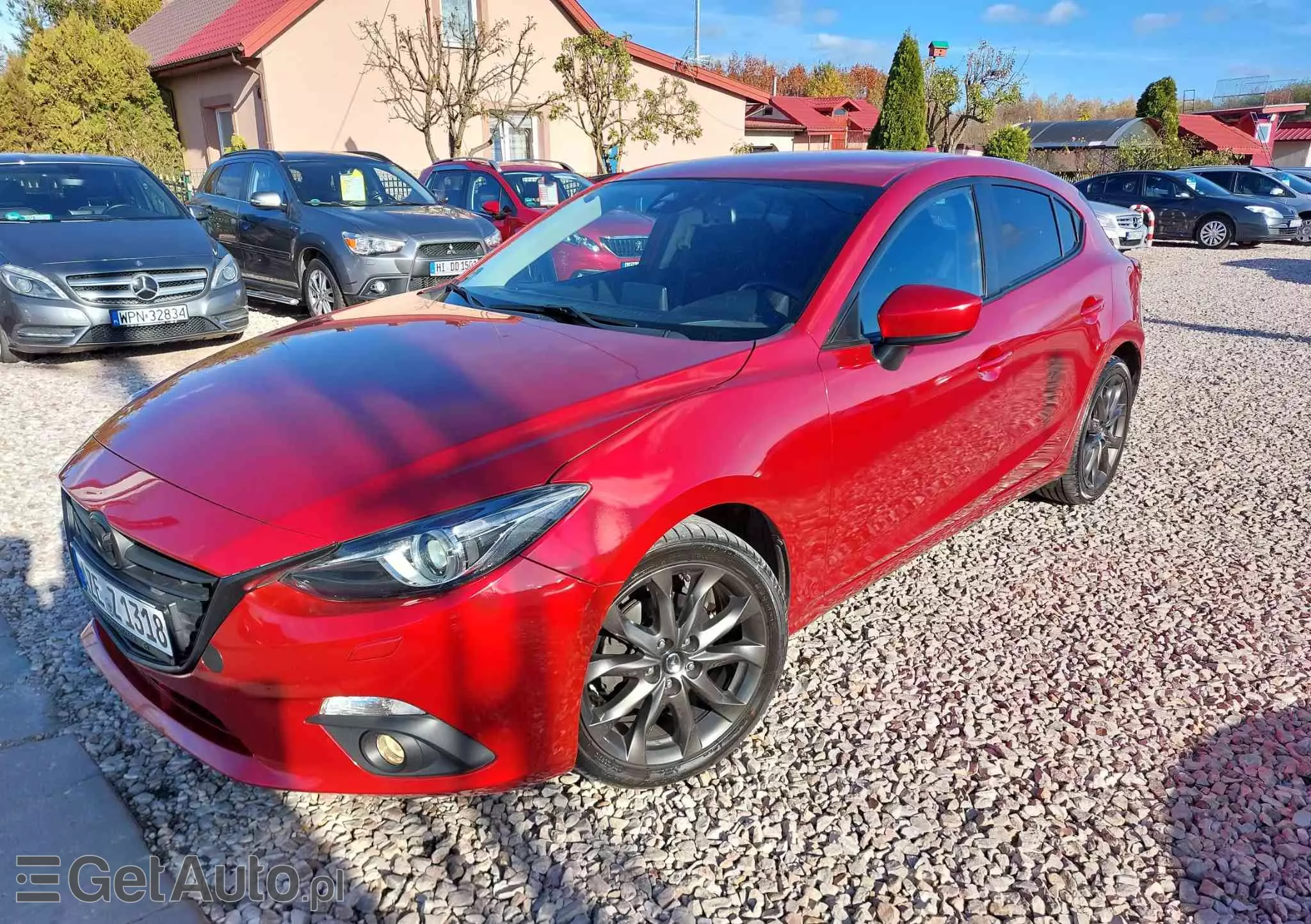 MAZDA 3 