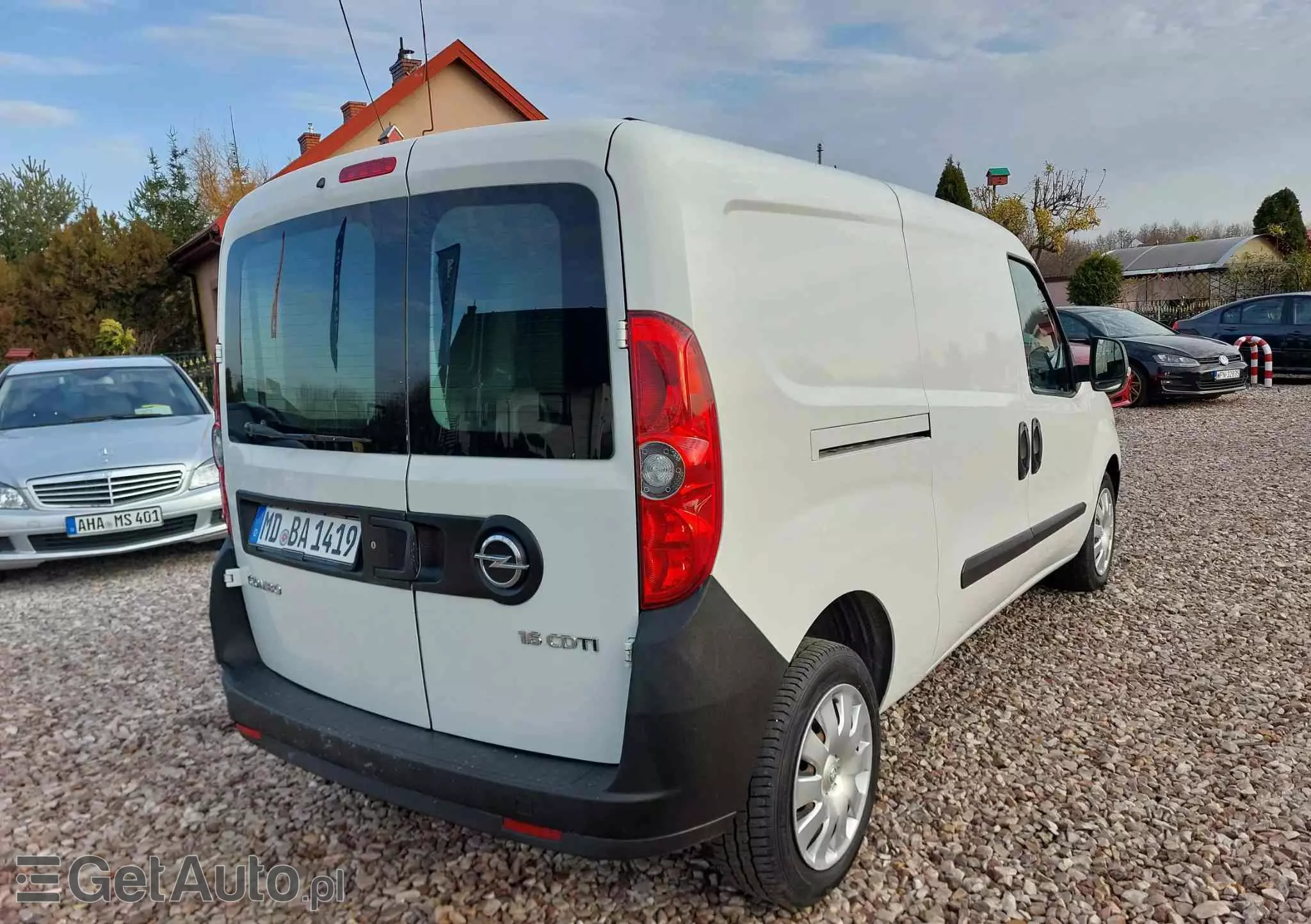 OPEL Combo  L1H2 Selection