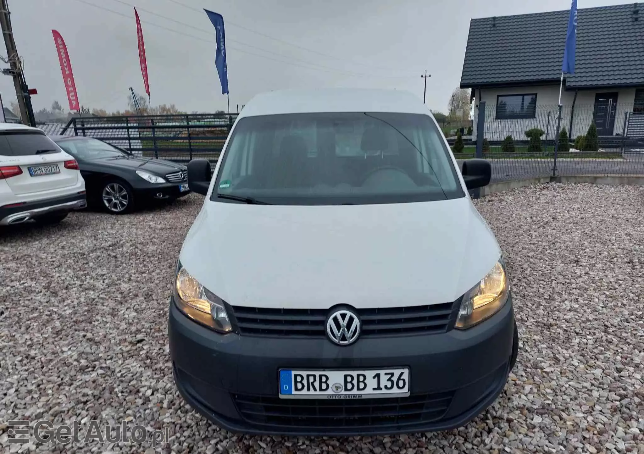 VOLKSWAGEN Caddy 