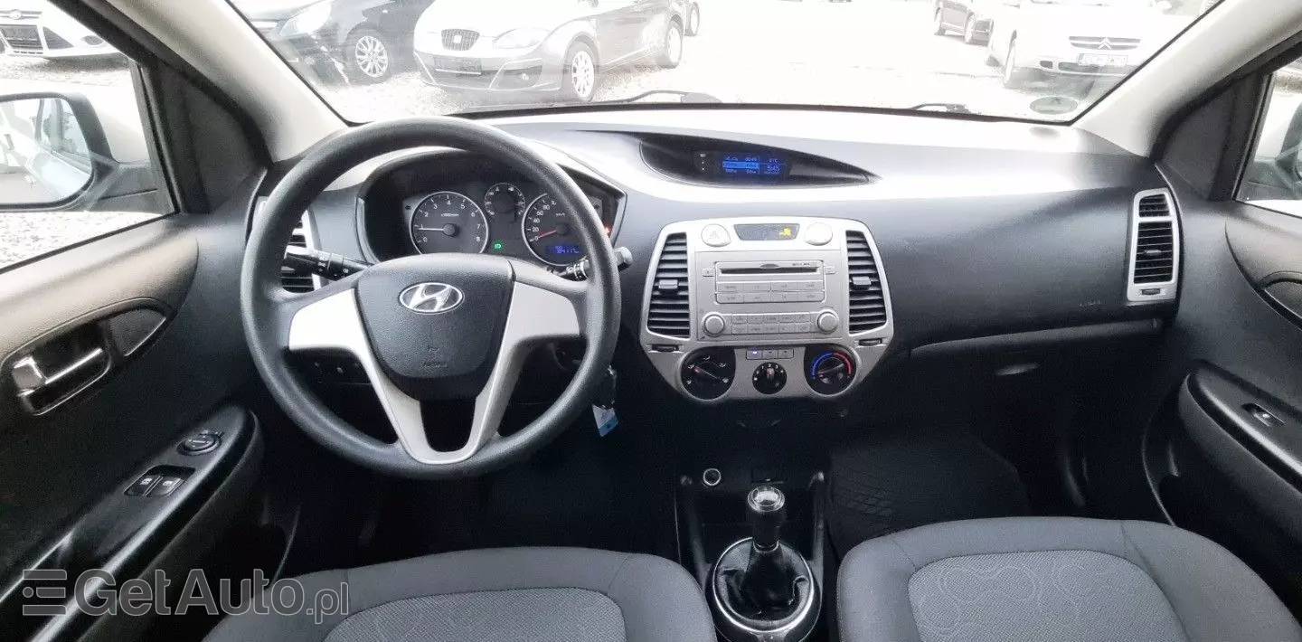 HYUNDAI I20 