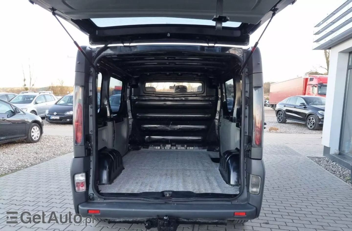 RENAULT Trafic 