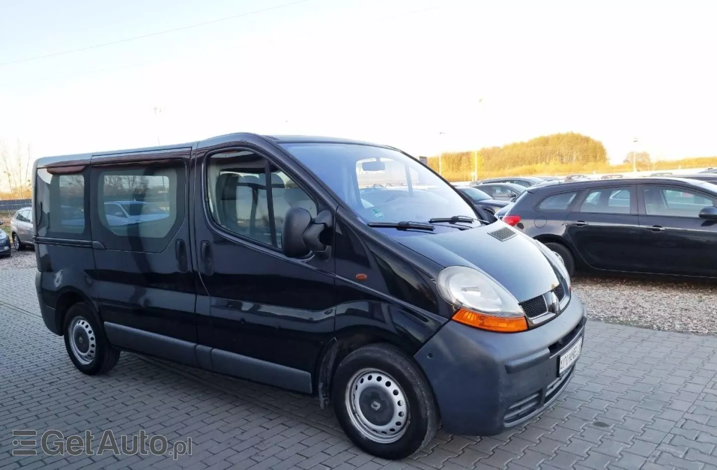 RENAULT Trafic 