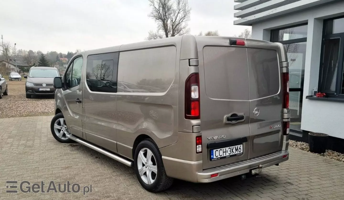 OPEL Vivaro 