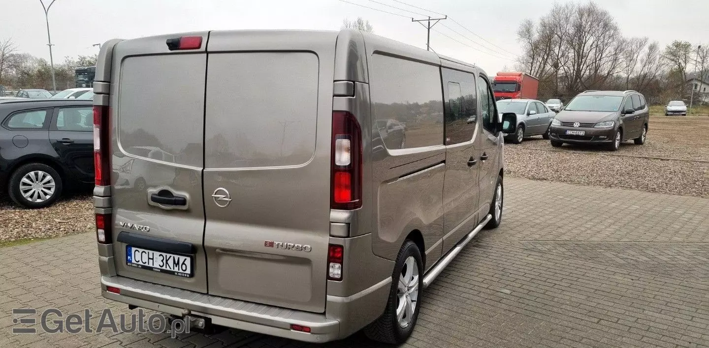 OPEL Vivaro 