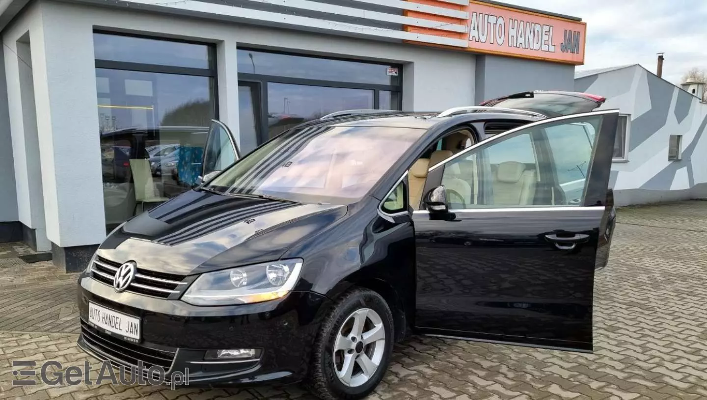 VOLKSWAGEN Sharan 