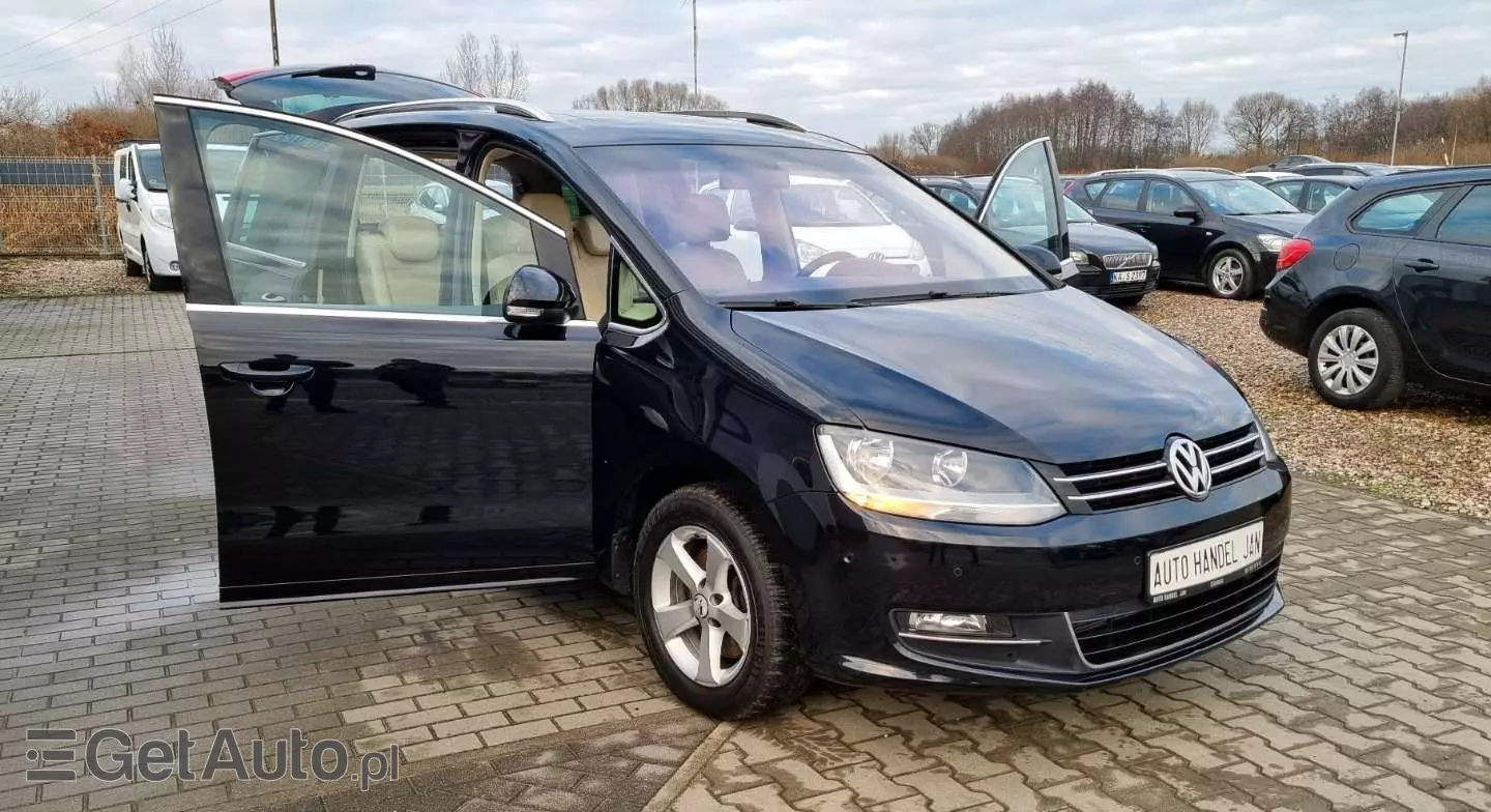 VOLKSWAGEN Sharan 