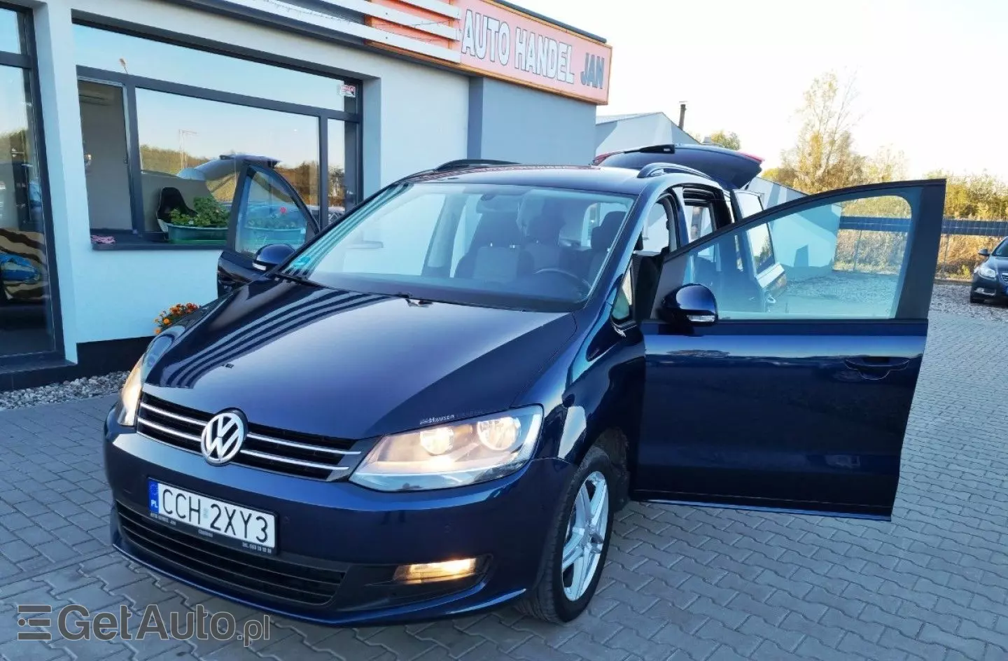 VOLKSWAGEN Sharan 