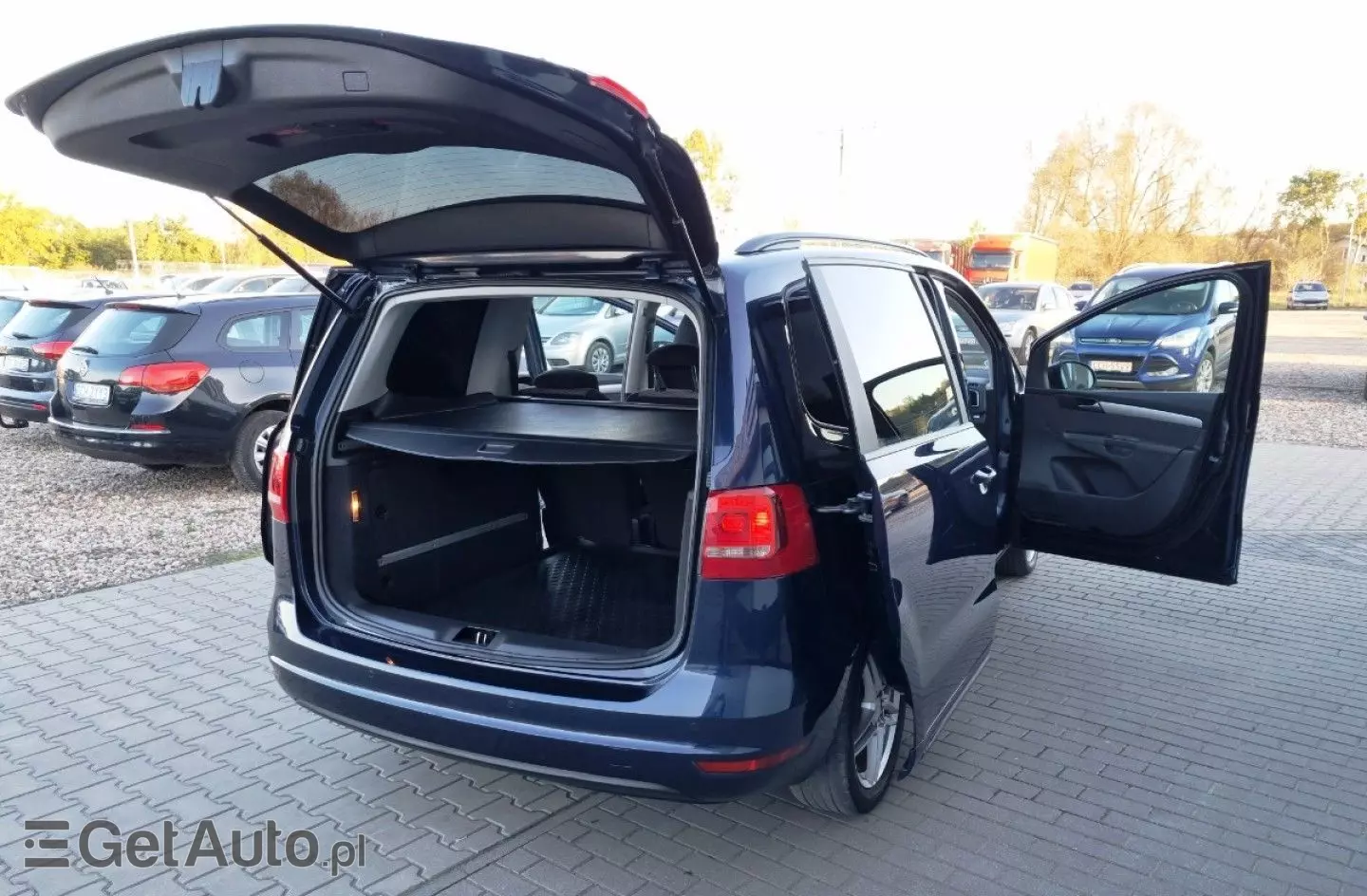 VOLKSWAGEN Sharan 