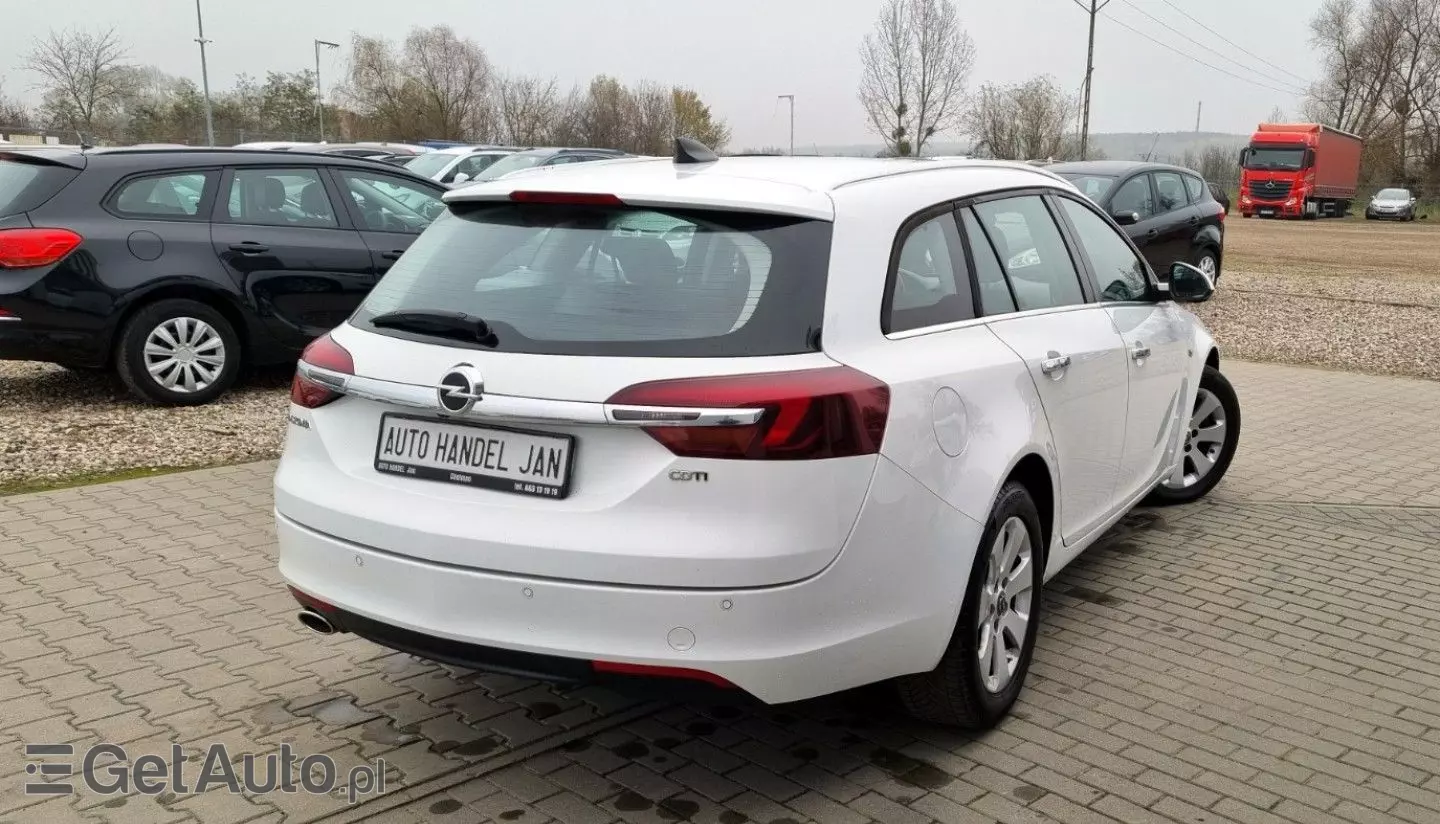 OPEL Insignia 