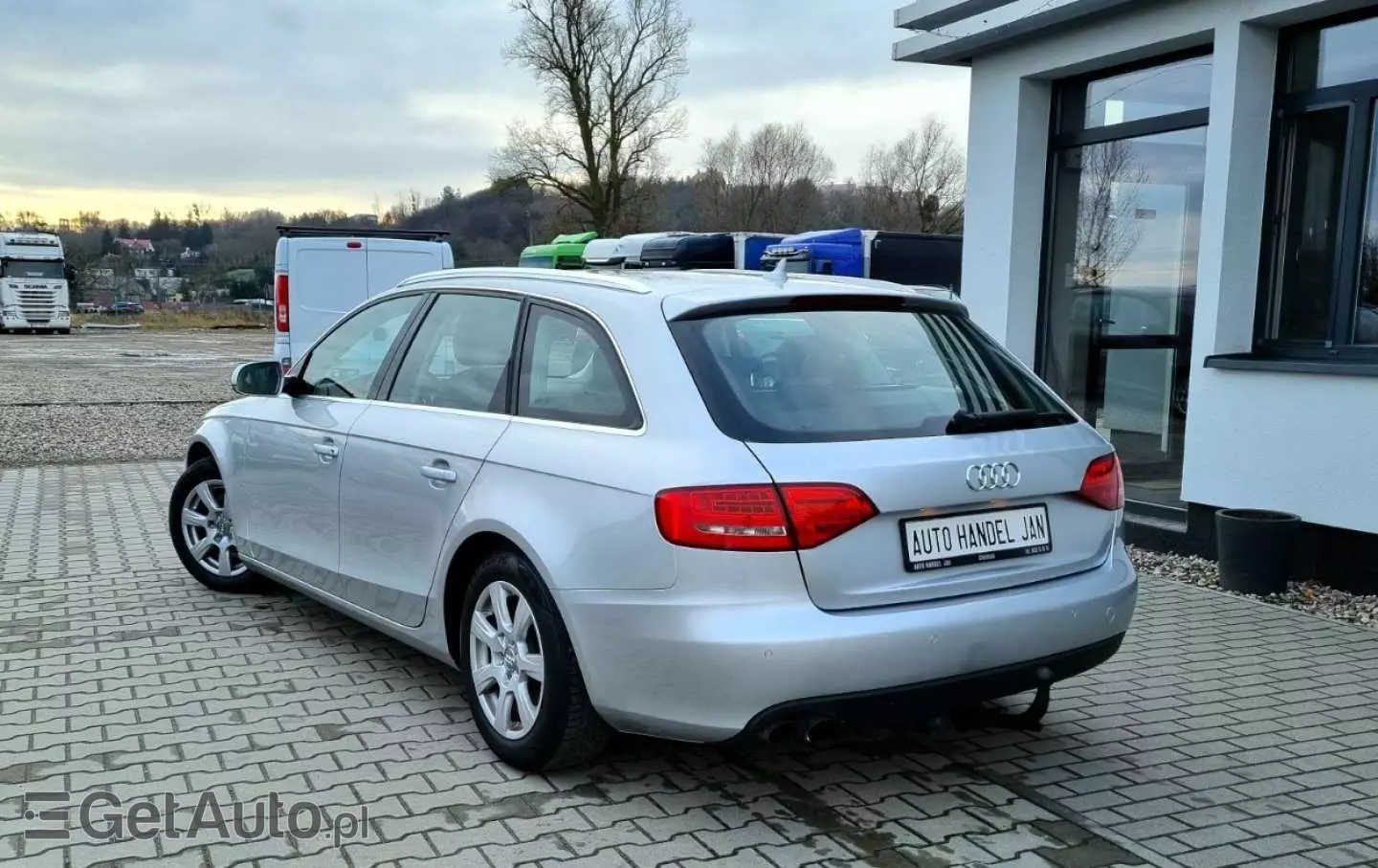 AUDI A4 