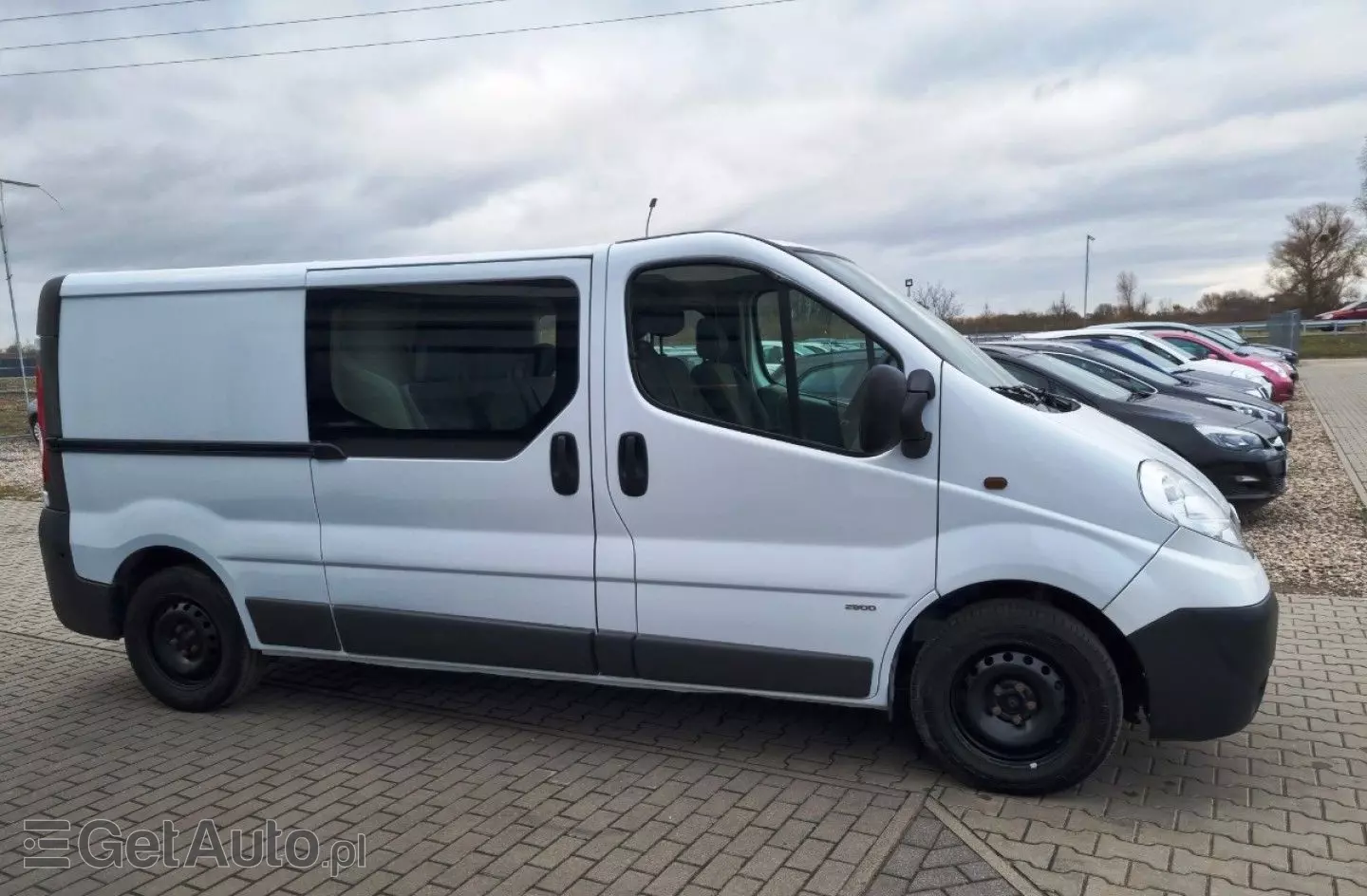 OPEL Vivaro 