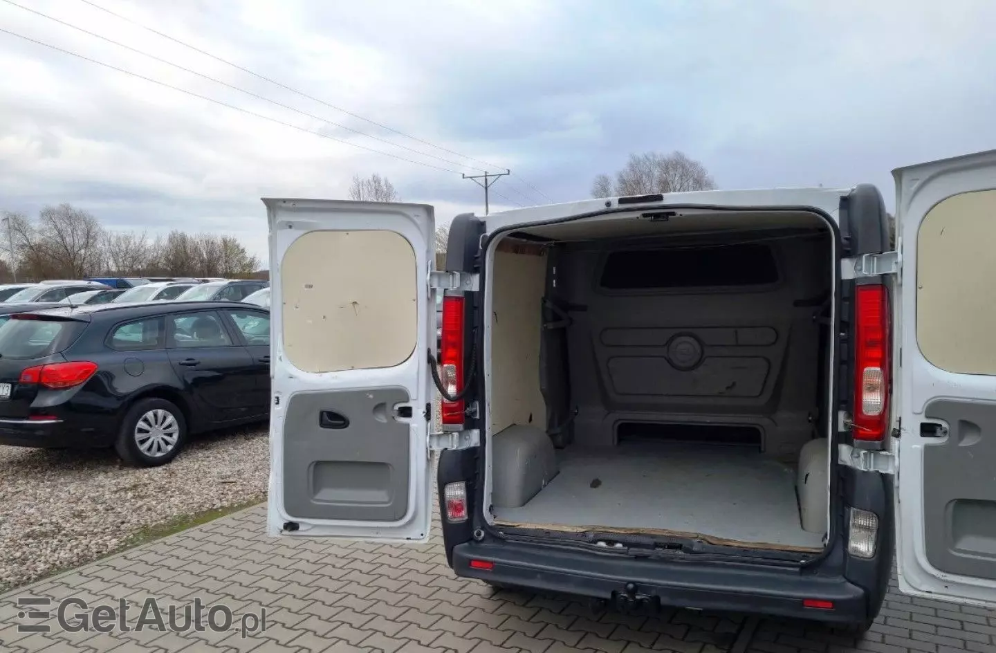 OPEL Vivaro 