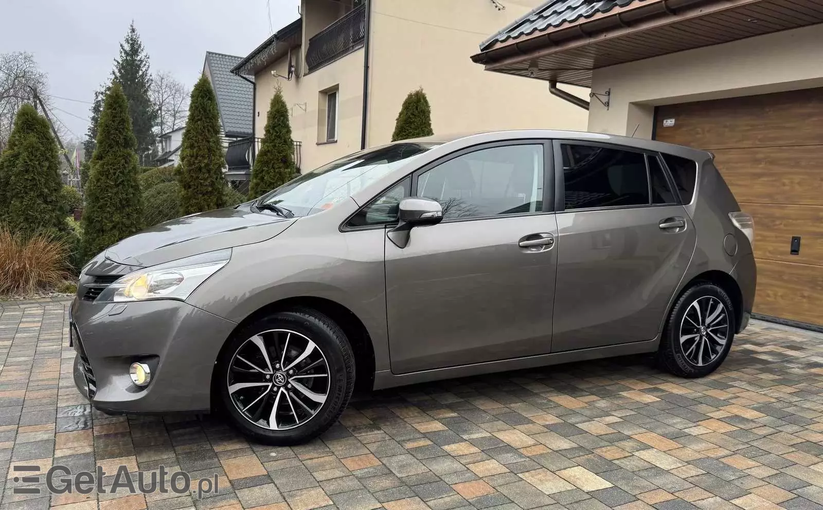 TOYOTA Verso 1.8 Prestige 7os EU6