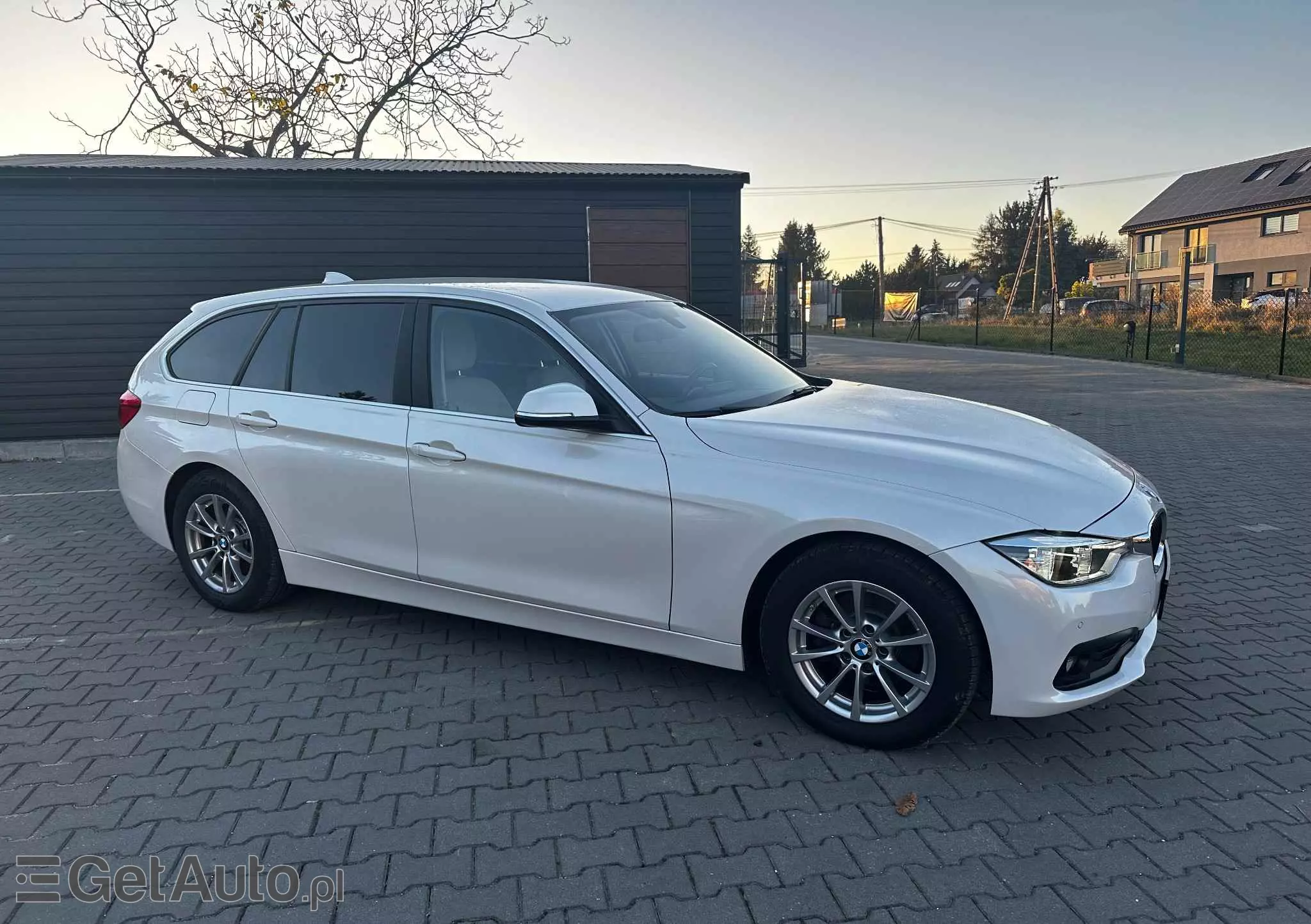 BMW Seria 3 318d Business Edition