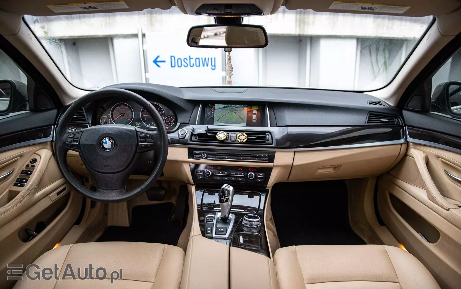 BMW Seria 5 528i xDrive Luxury Line