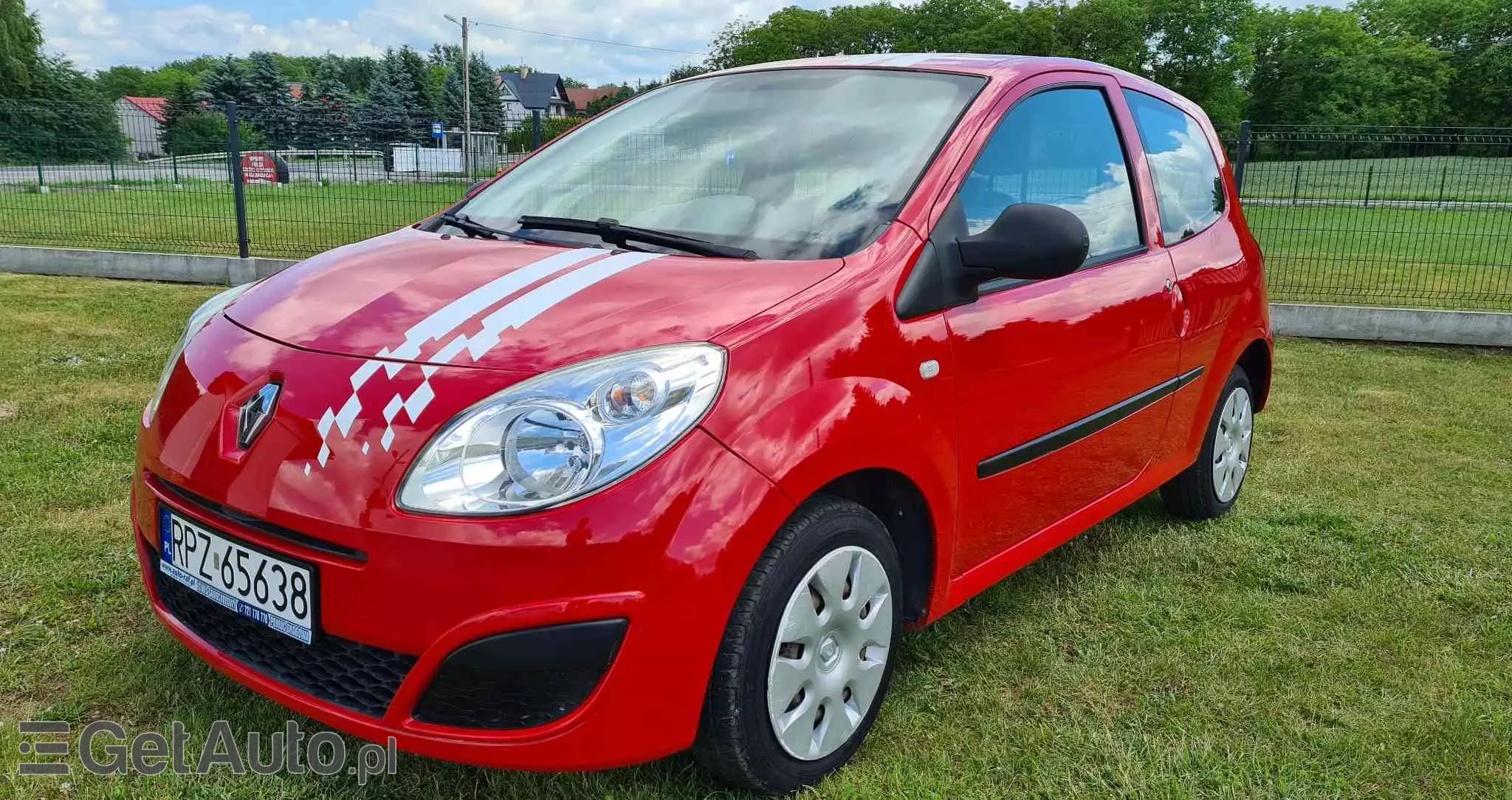 RENAULT Twingo 