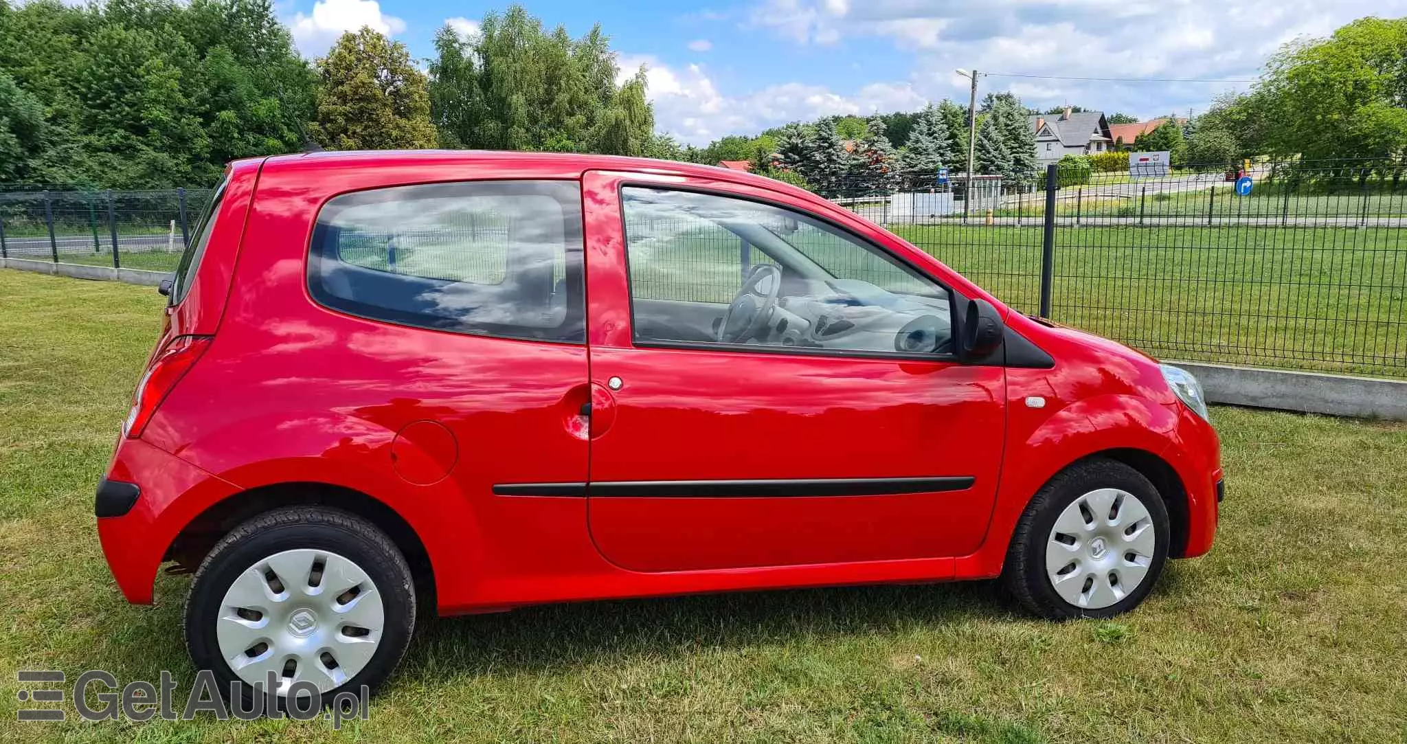 RENAULT Twingo 