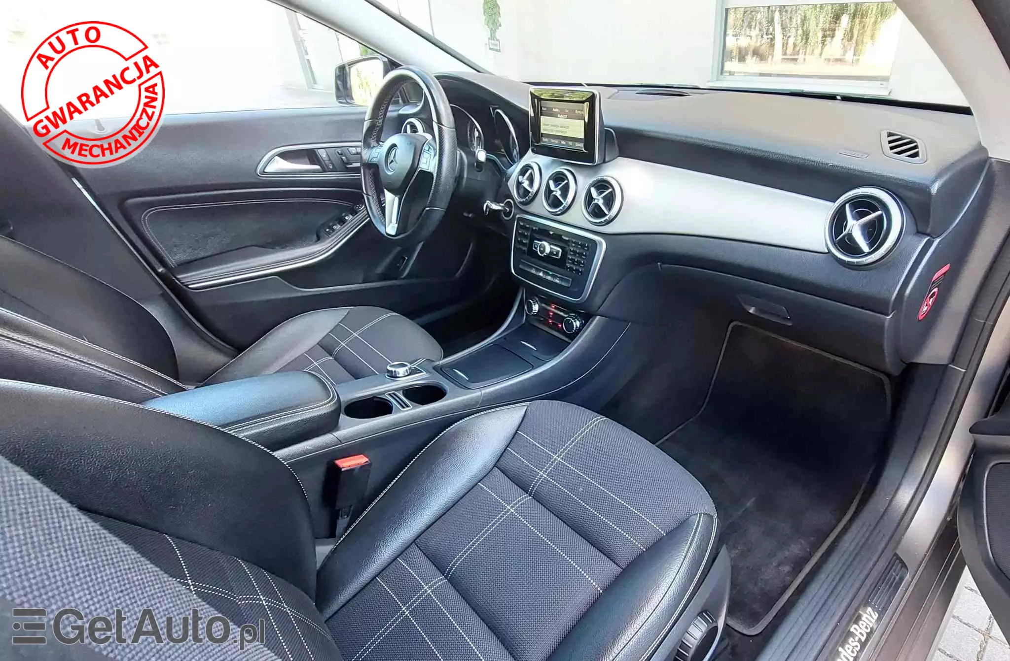 MERCEDES-BENZ CLA 200 7G-DCT