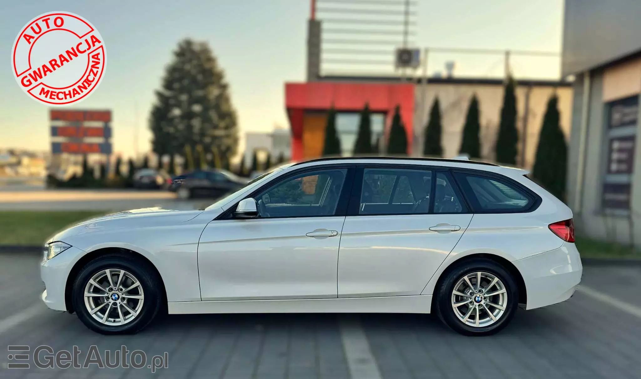 BMW Seria 3 320i Touring xDrive