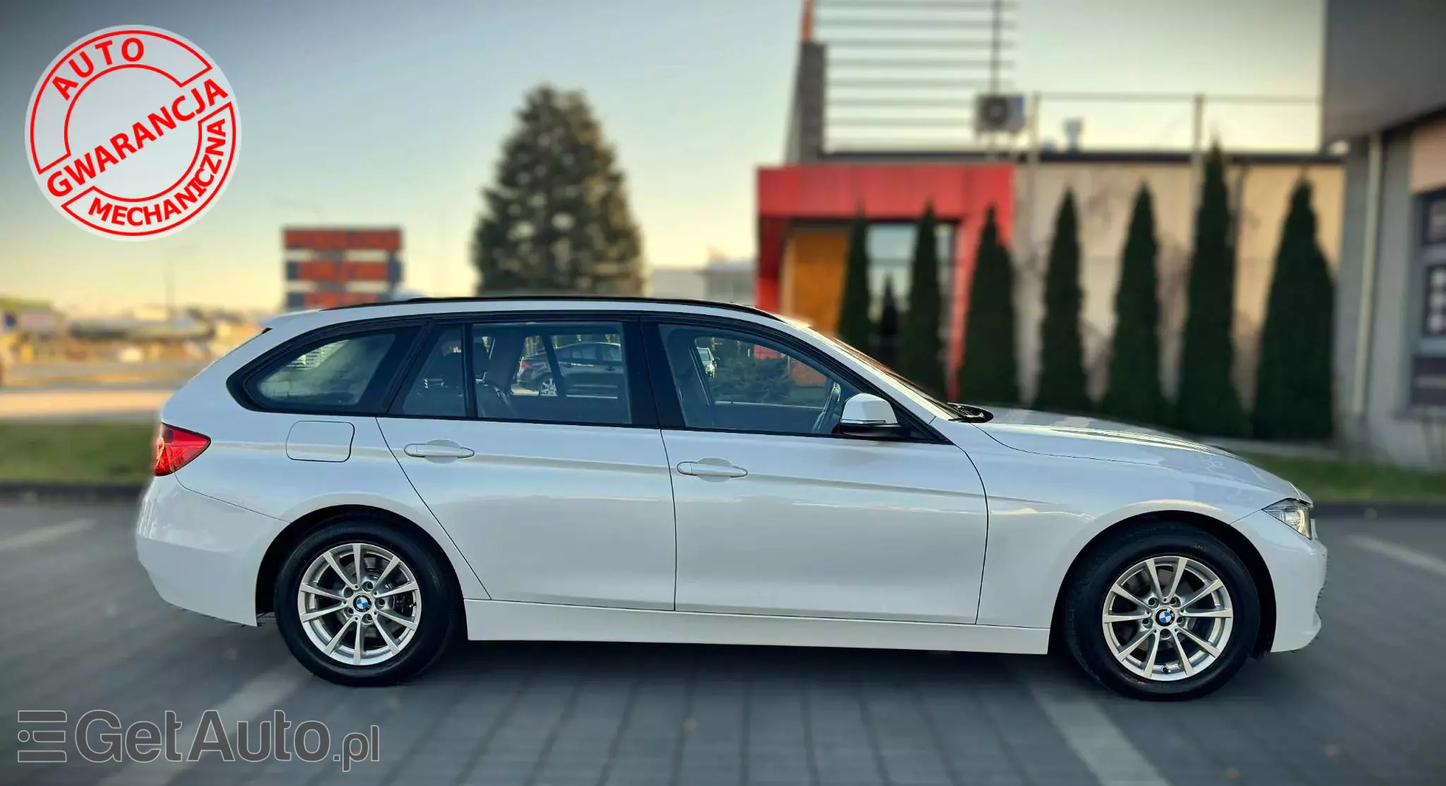 BMW Seria 3 320i Touring xDrive