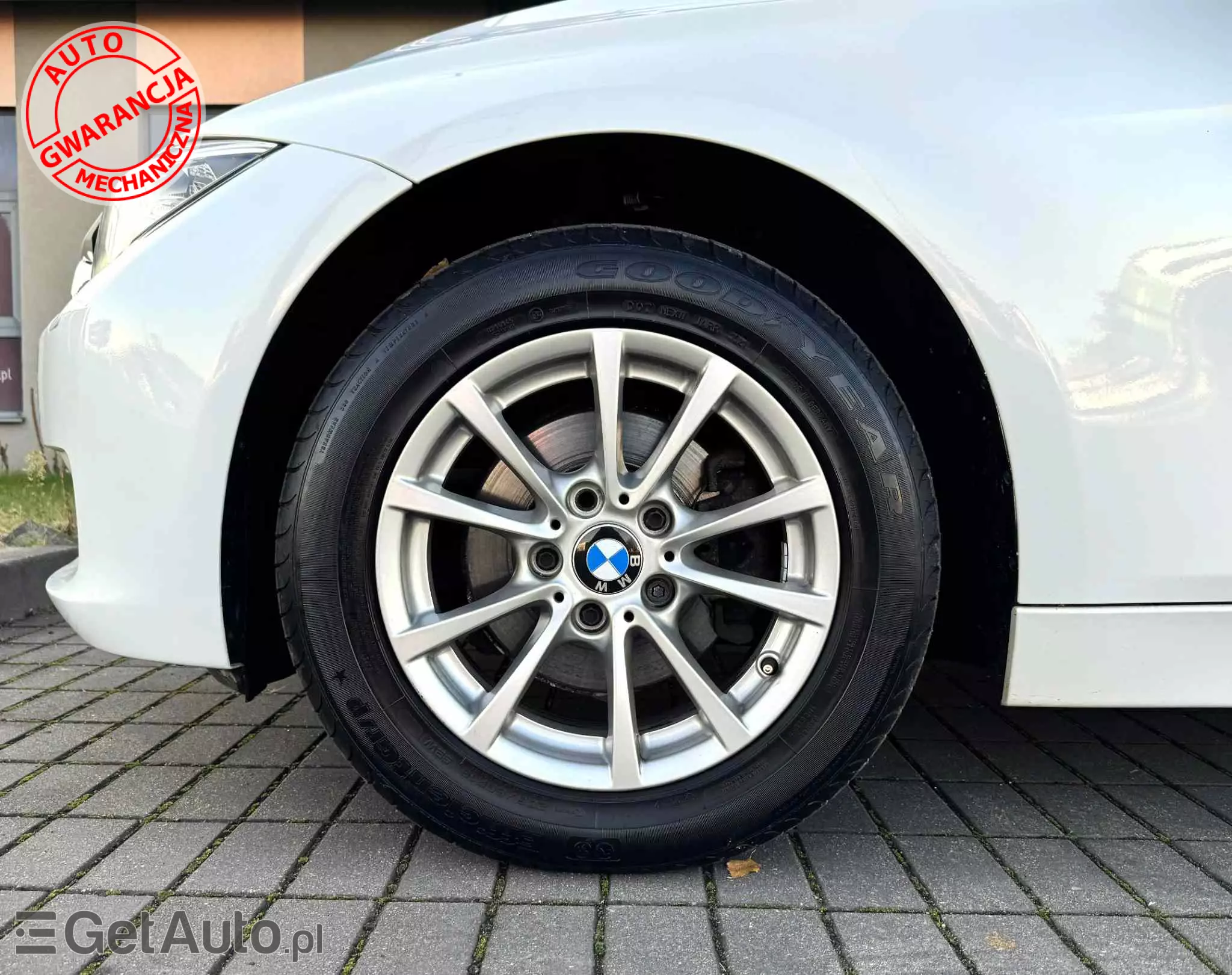 BMW Seria 3 320i Touring xDrive