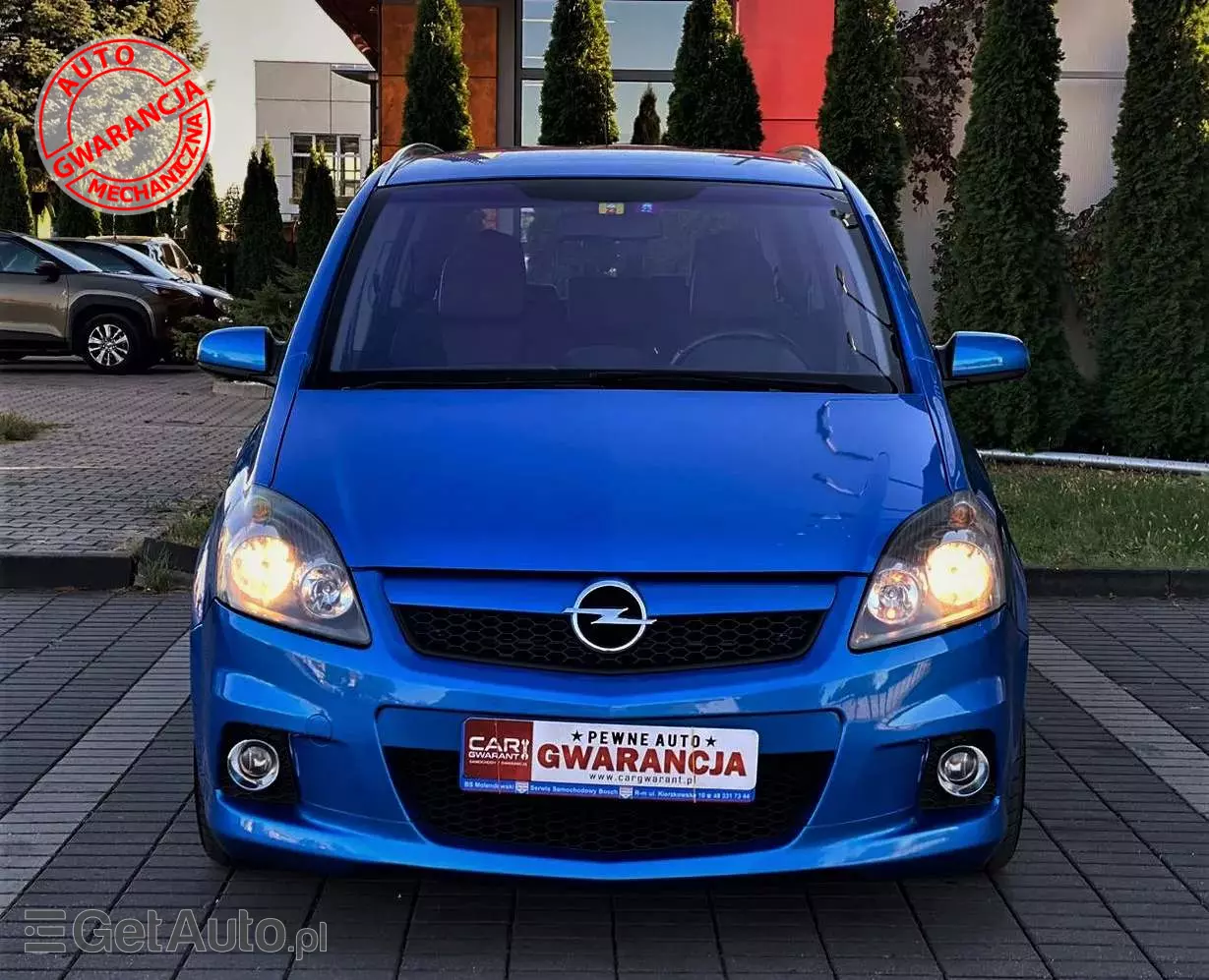 OPEL Zafira 2.0 T OPC