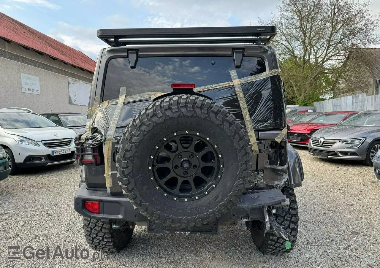 JEEP Wrangler Unlimited 2.2 CRD Sahara