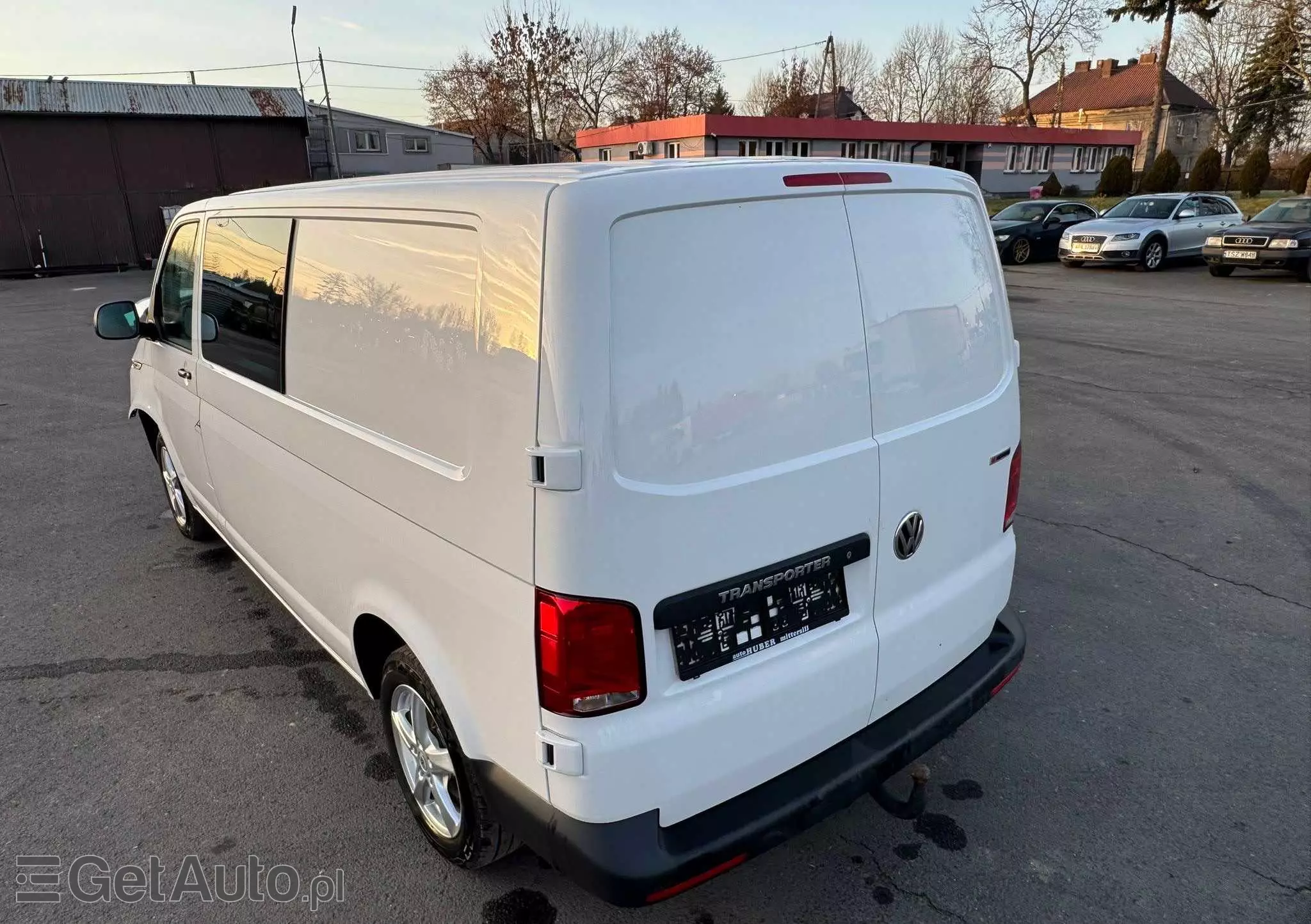 VOLKSWAGEN Transporter 