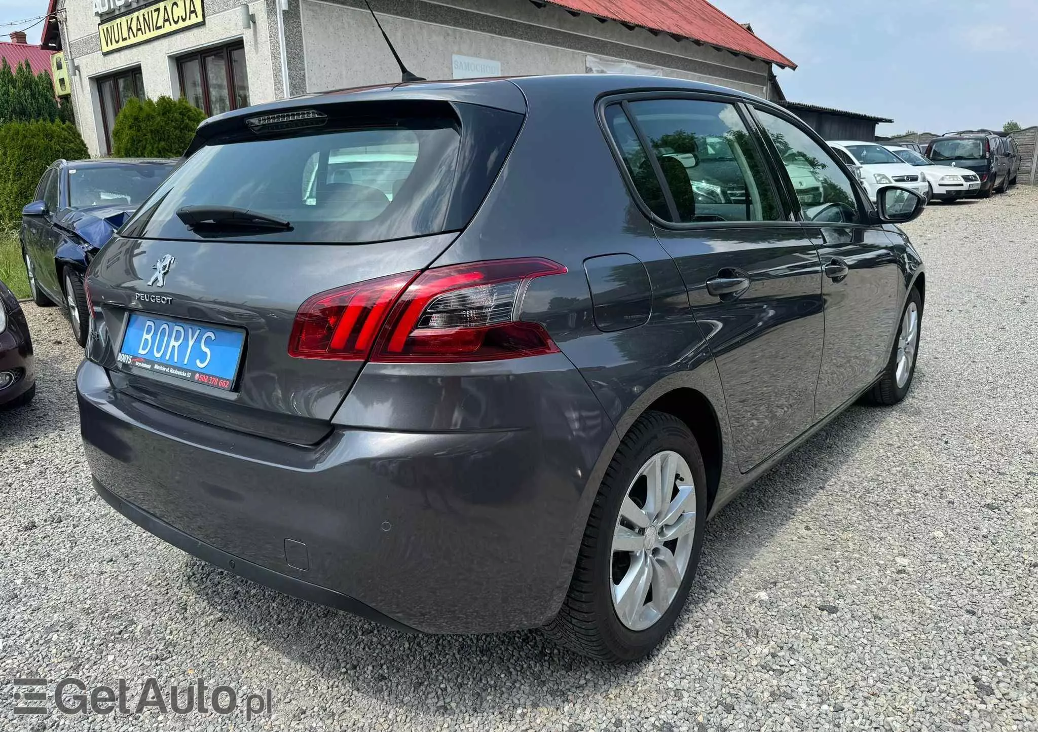 PEUGEOT 308 