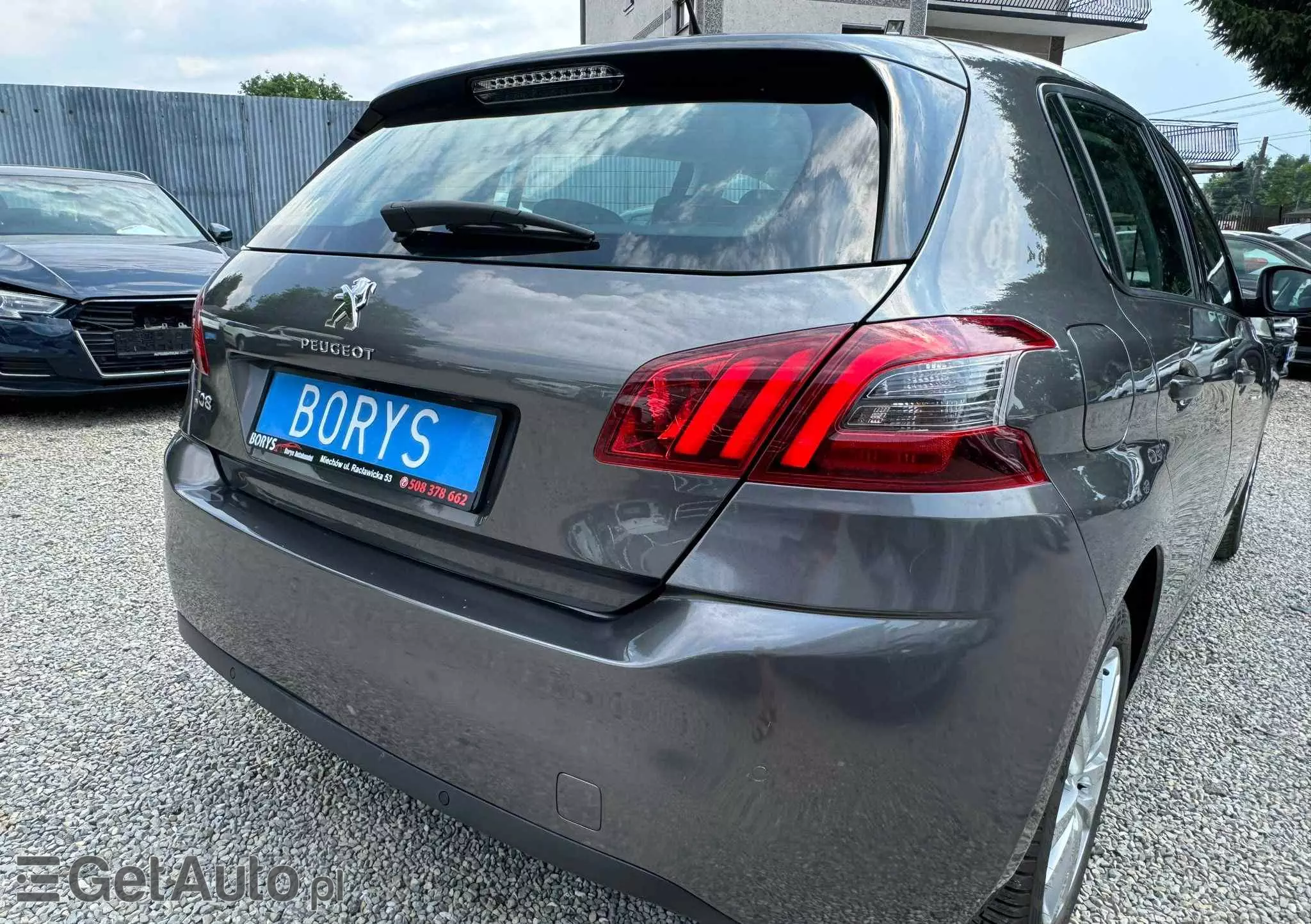 PEUGEOT 308 